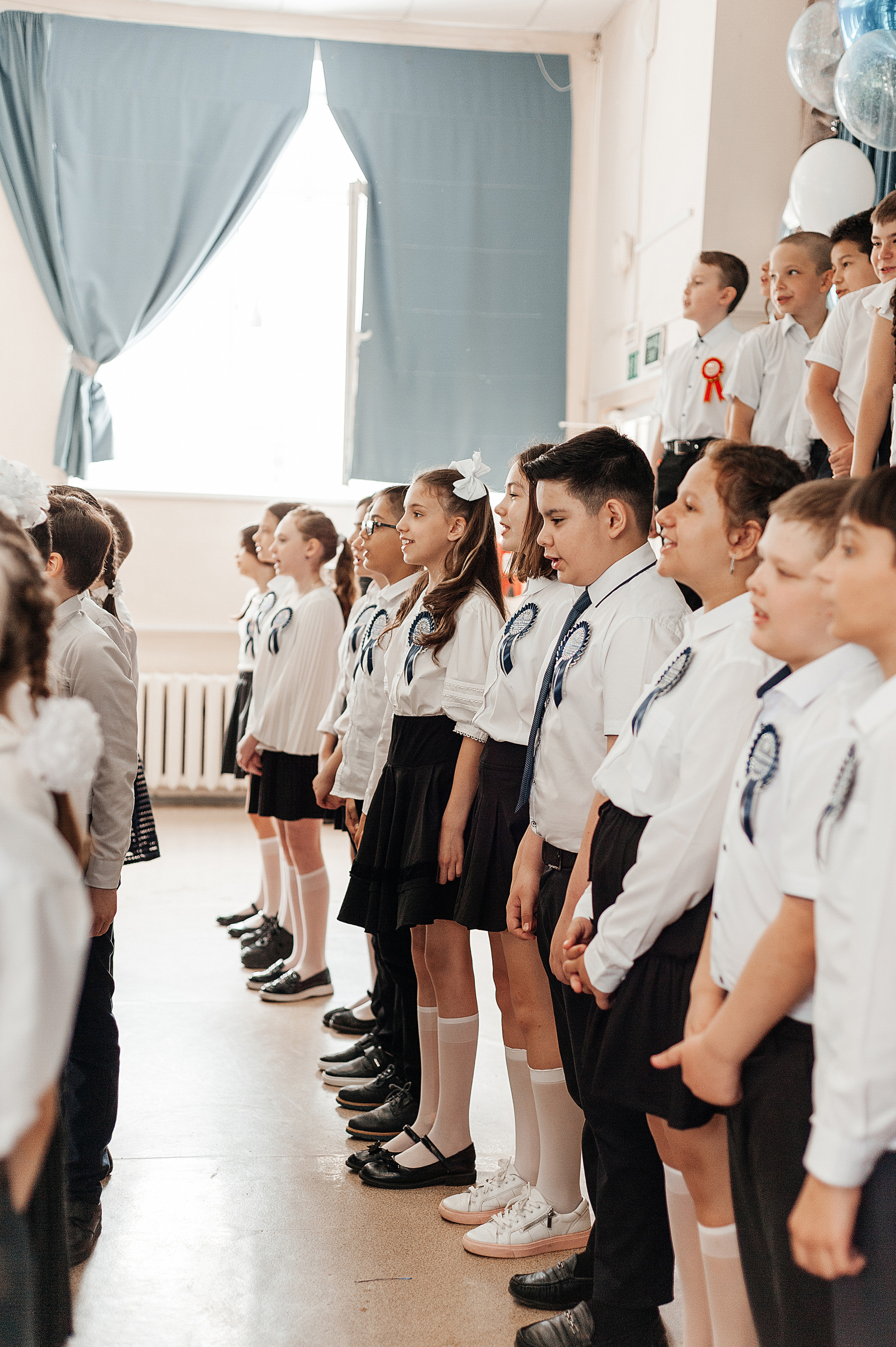 Выпускной начальной школы. Гимназия 95. Свадебный и семейный фотограф в Ростове-на-Дону Алина Астахова