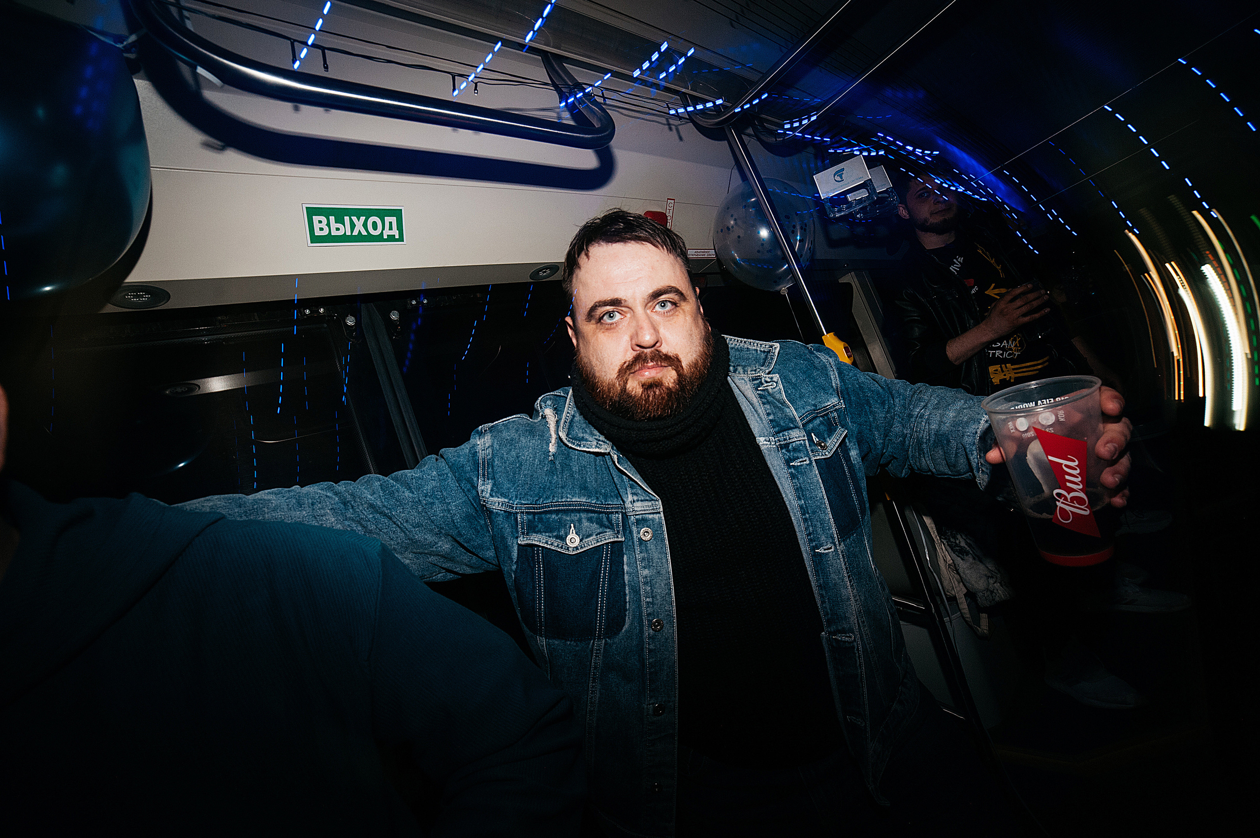 День Рождения в трамвае. Свадебный и семейный фотограф в Ростове-на-Дону Алина Астахова