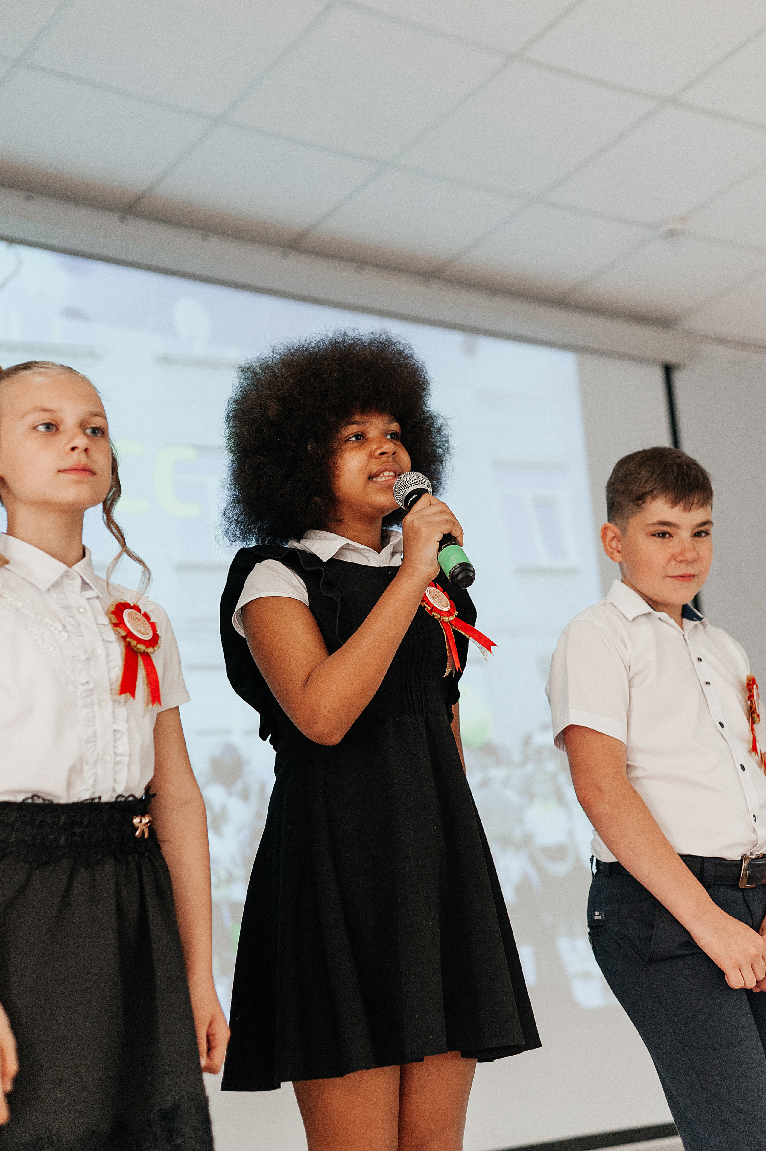 Выпускной начальной школы. Гимназия 95. Свадебный и семейный фотограф в Ростове-на-Дону Алина Астахова