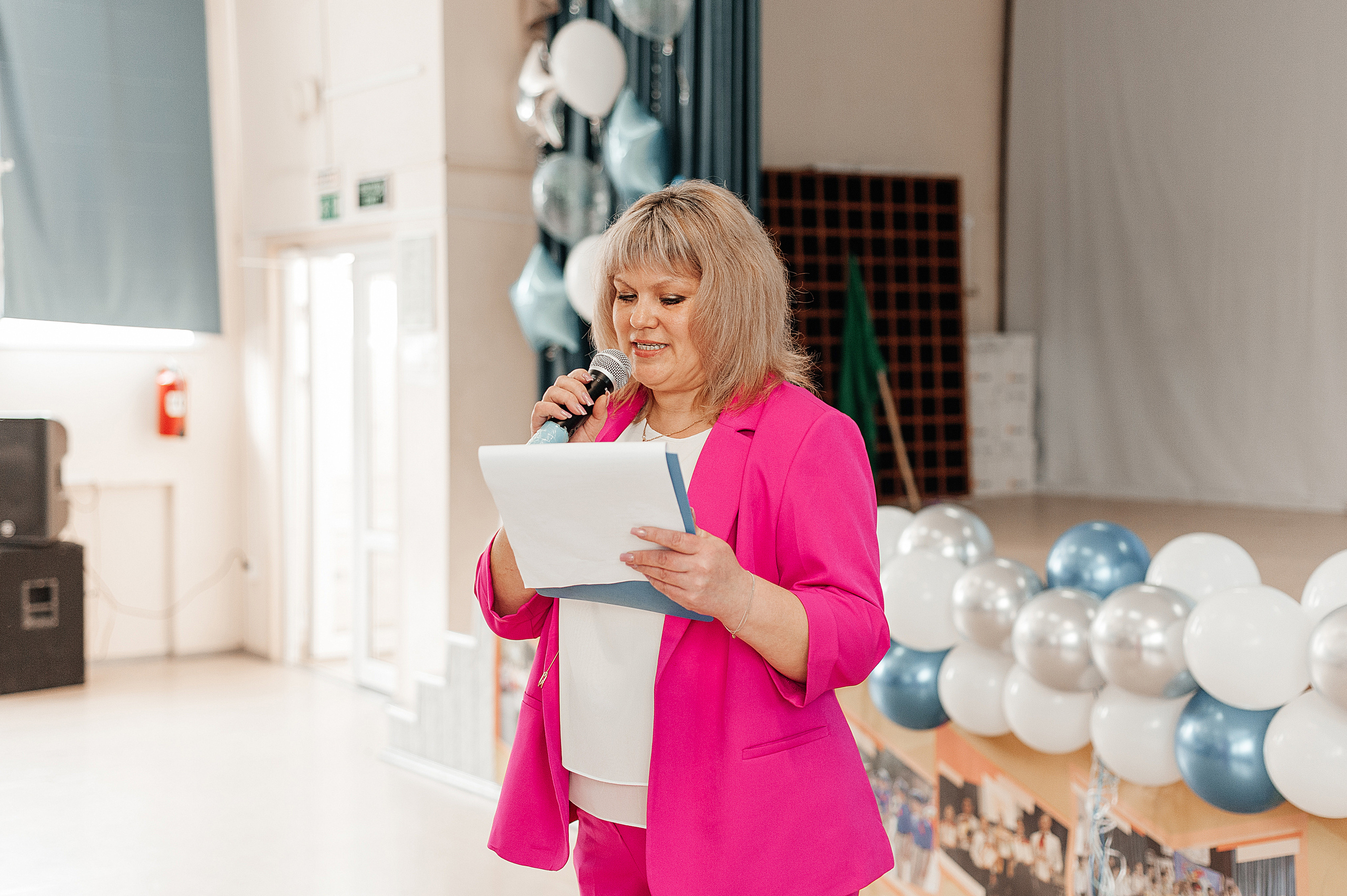 Выпускной начальной школы. Гимназия 95. Свадебный и семейный фотограф в Ростове-на-Дону Алина Астахова