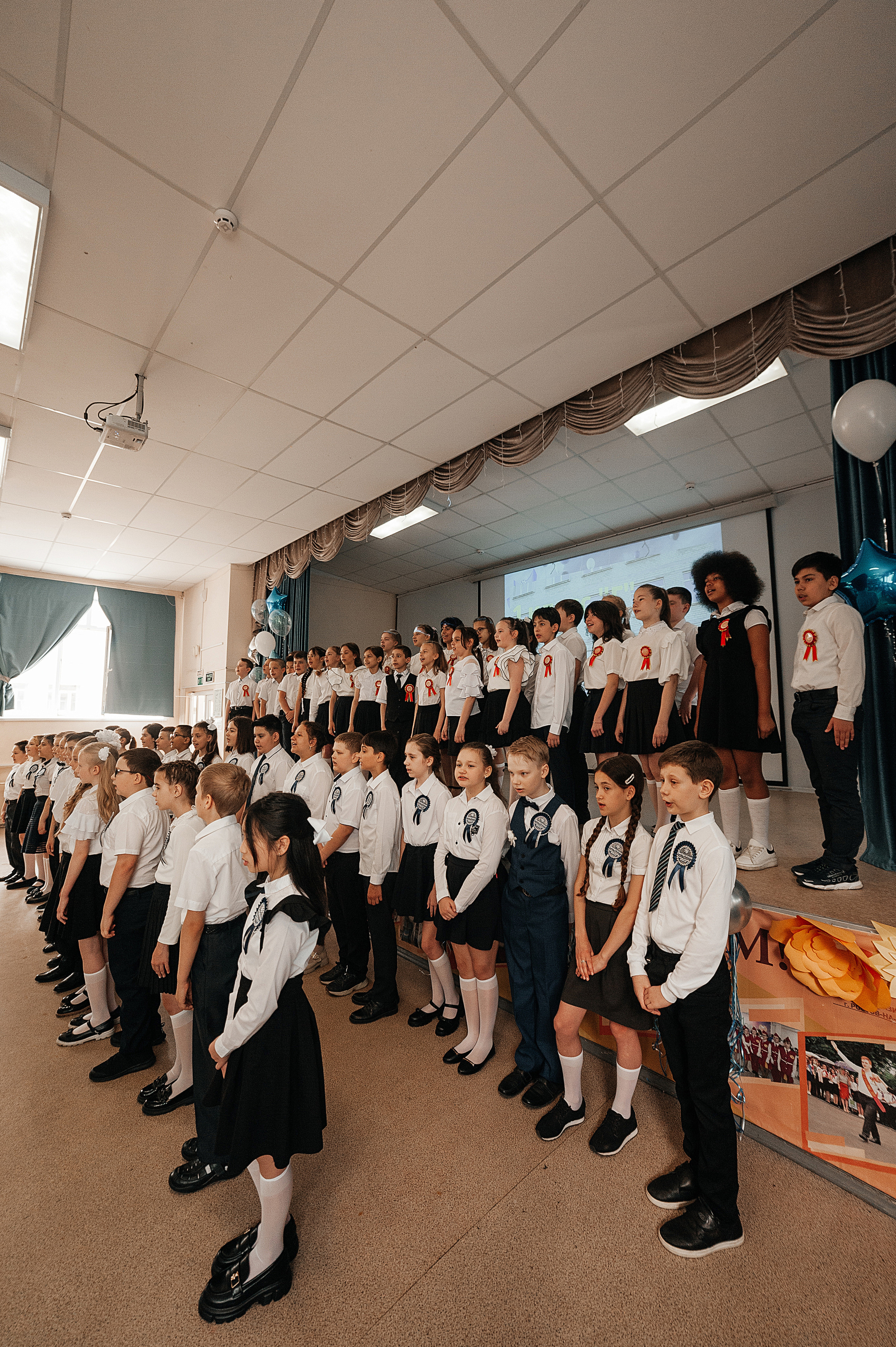 Выпускной начальной школы. Гимназия 95. Свадебный и семейный фотограф в Ростове-на-Дону Алина Астахова