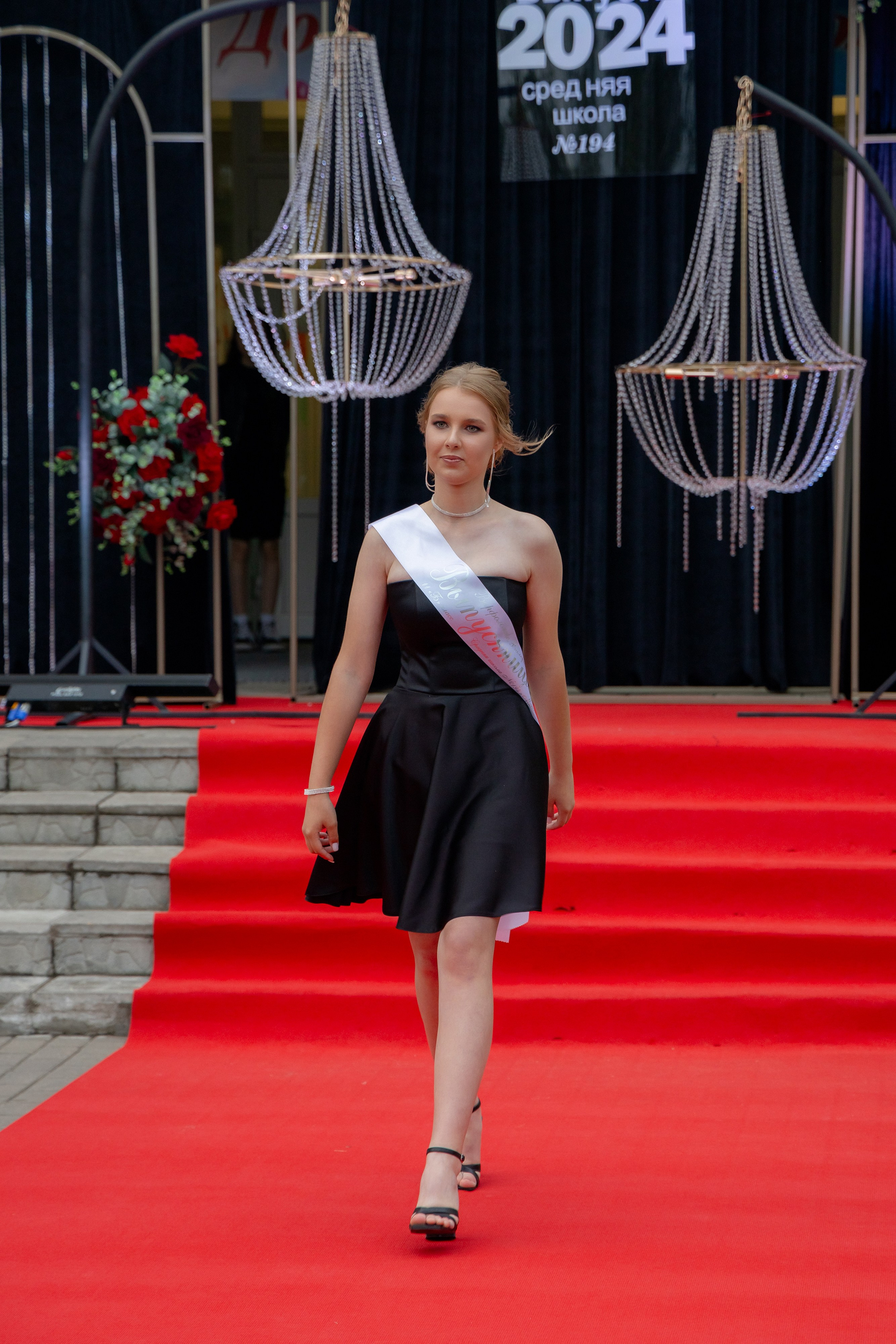 Школьный выпускной 2024 год в Соколе (Минск). Свадебный фотограф в Минске/Беларуси Сергей Спиридонов