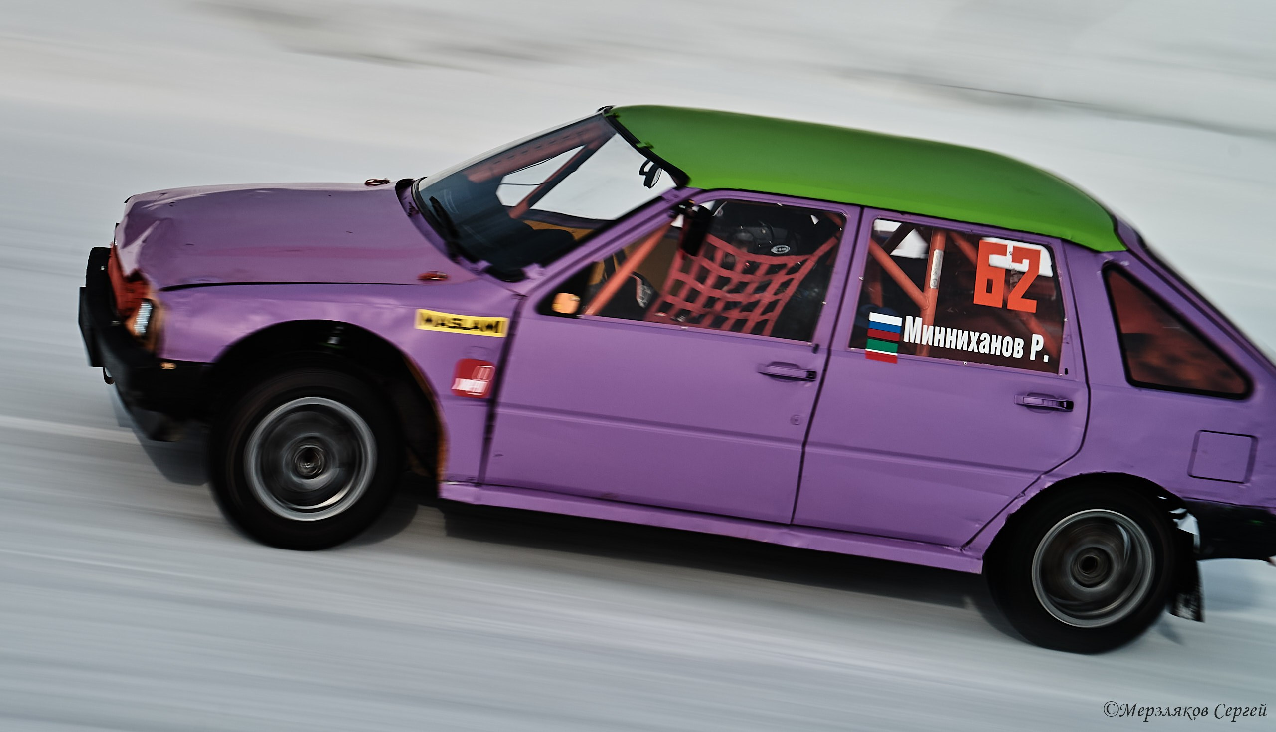 Трековые гонки Ижевск. Спортивный репортажный фотограф в Ижевске Сергей Мерзляков