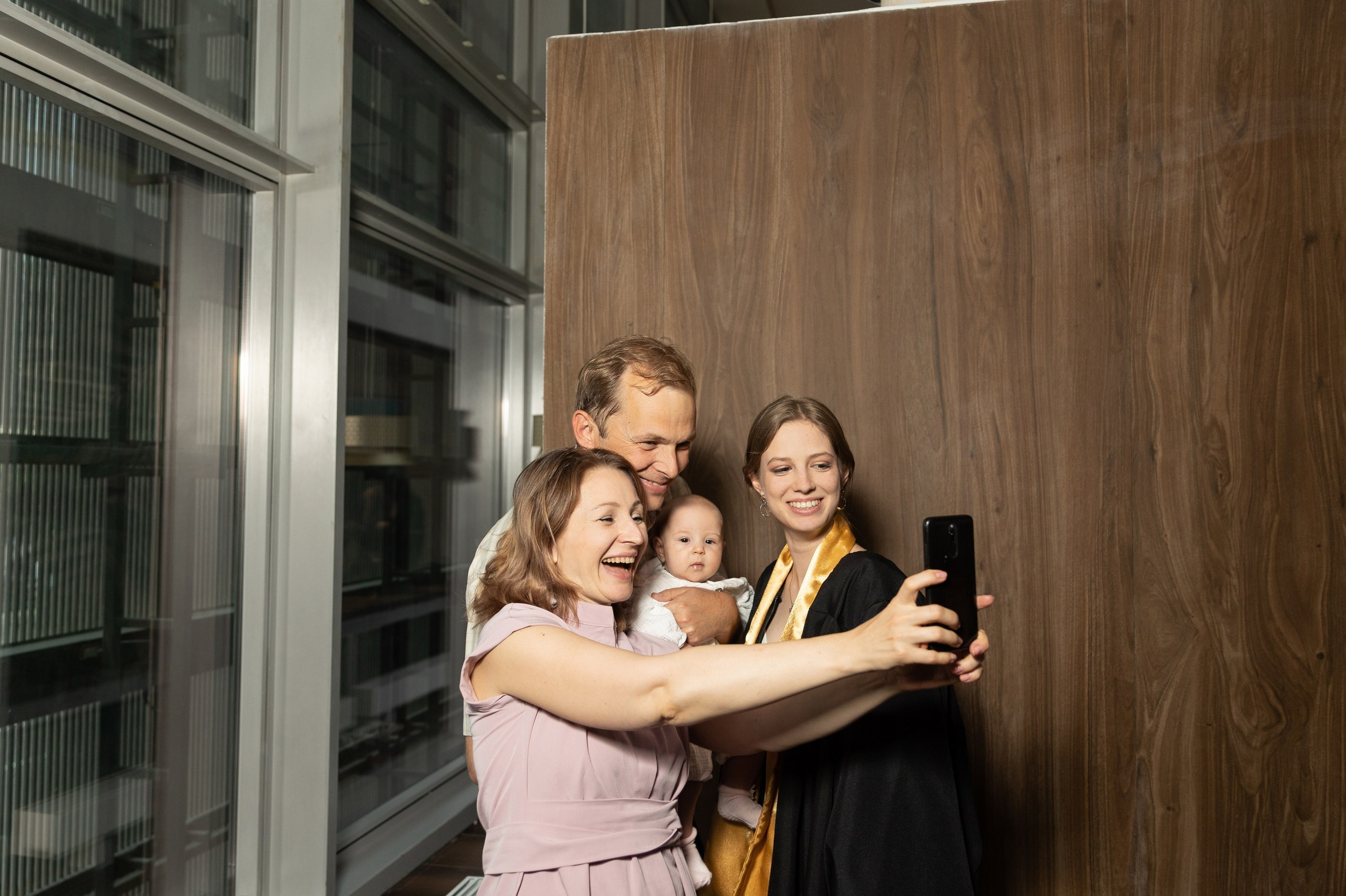 Выпускной Высшая Школа Экономики. Свадебный и семейный фотограф