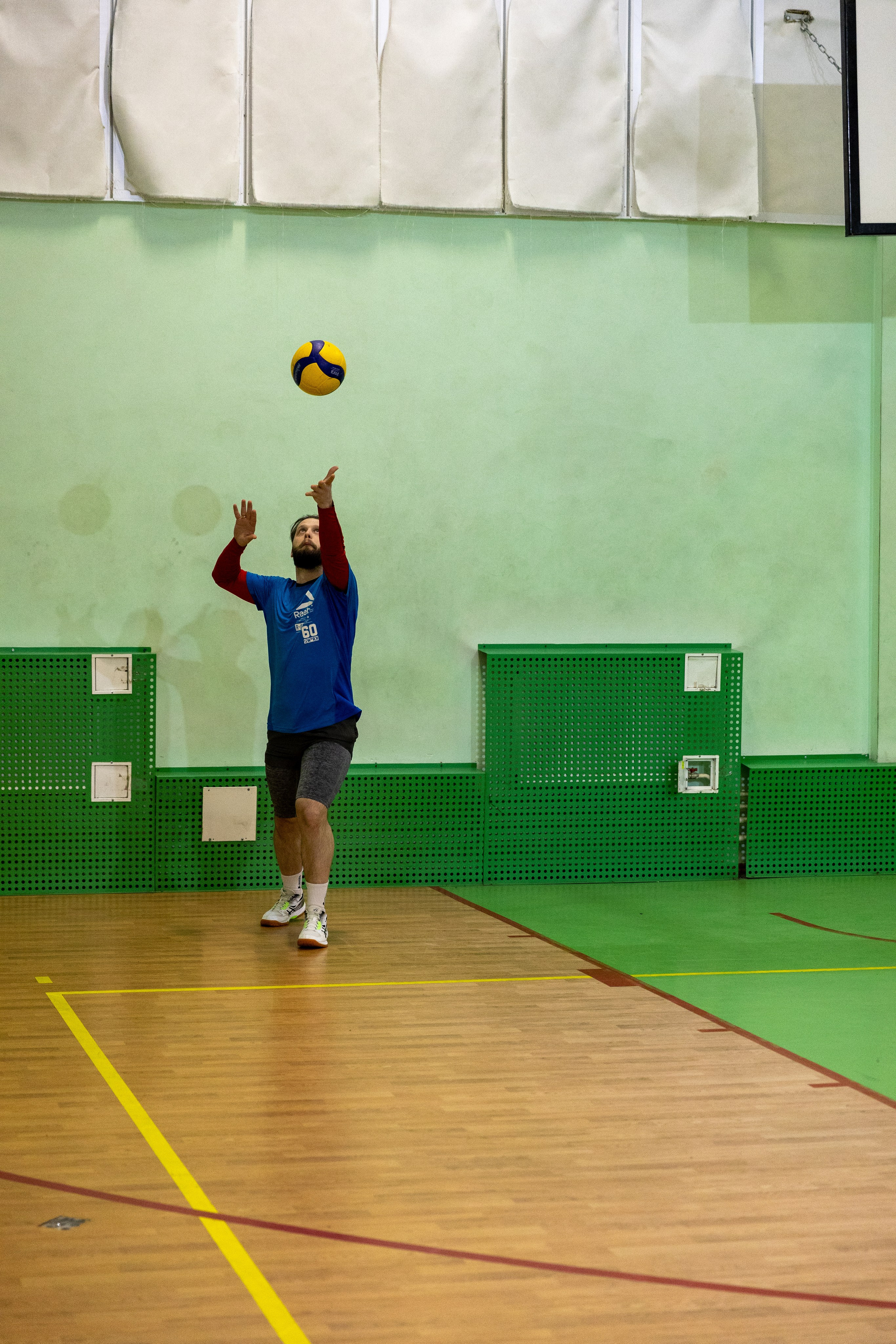 Воллейбол. Товарищеский матч. Репортажный фотограф Санкт-Петербург | Роман Карбышев
