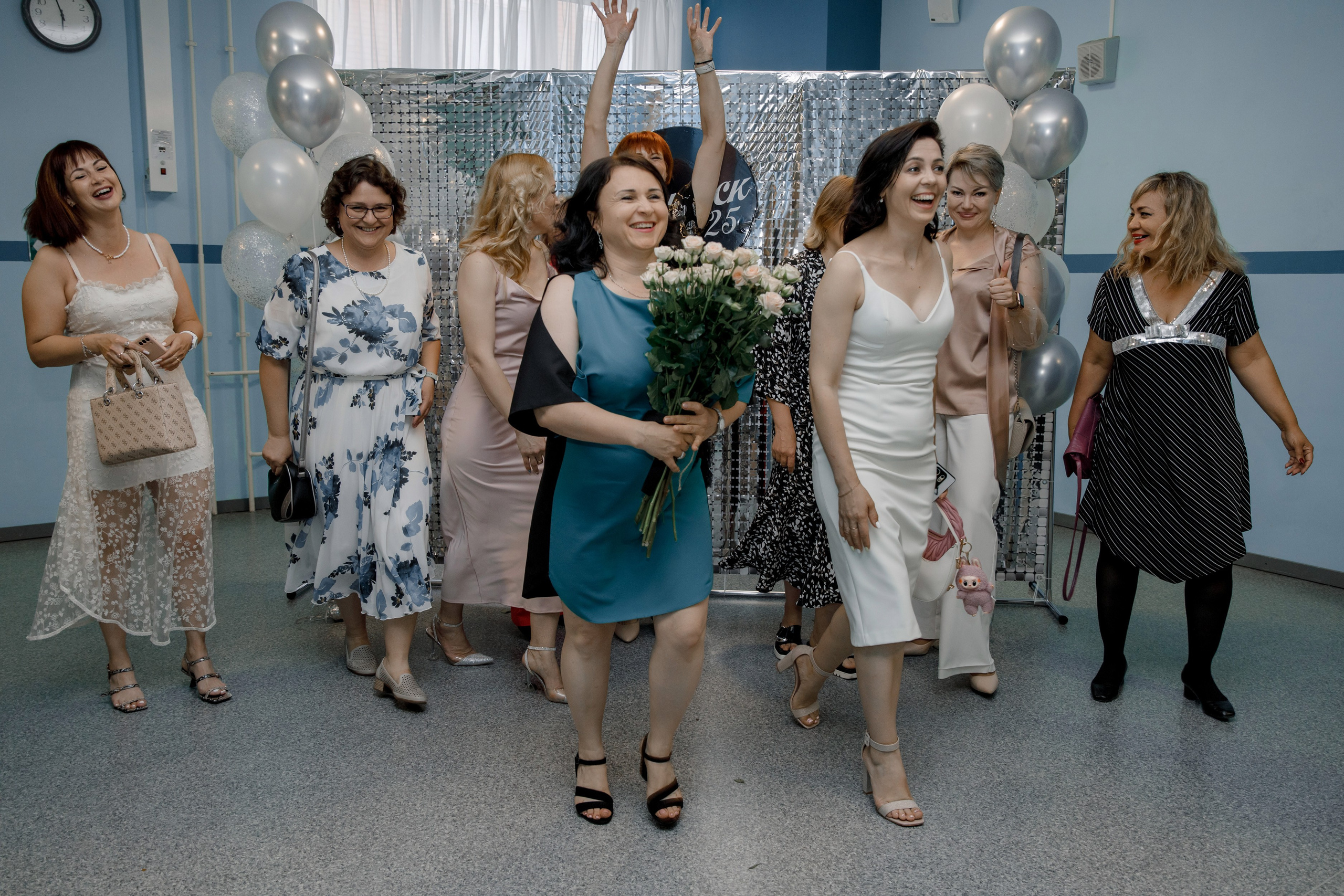 Выпускной школа 107 г Краснодар. Выпускные альбомы в Краснодарском крае