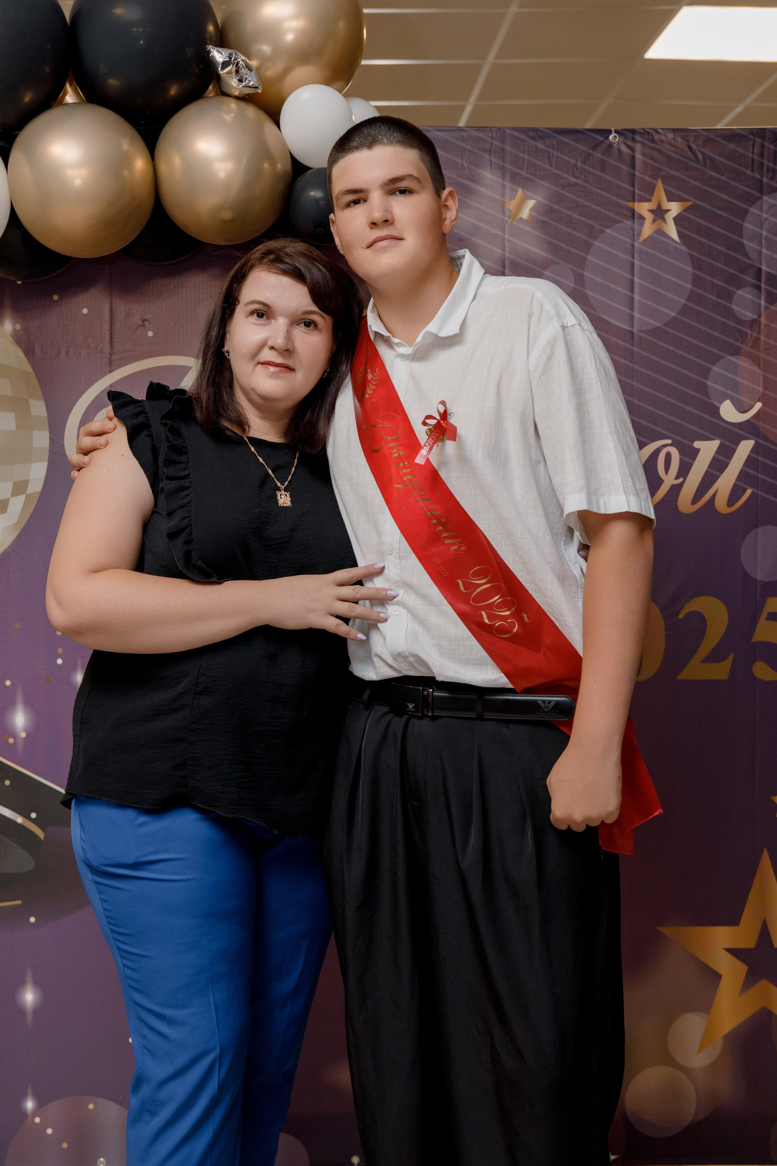 Выпускной школа 107 г Краснодар. Выпускные альбомы в Краснодарском крае