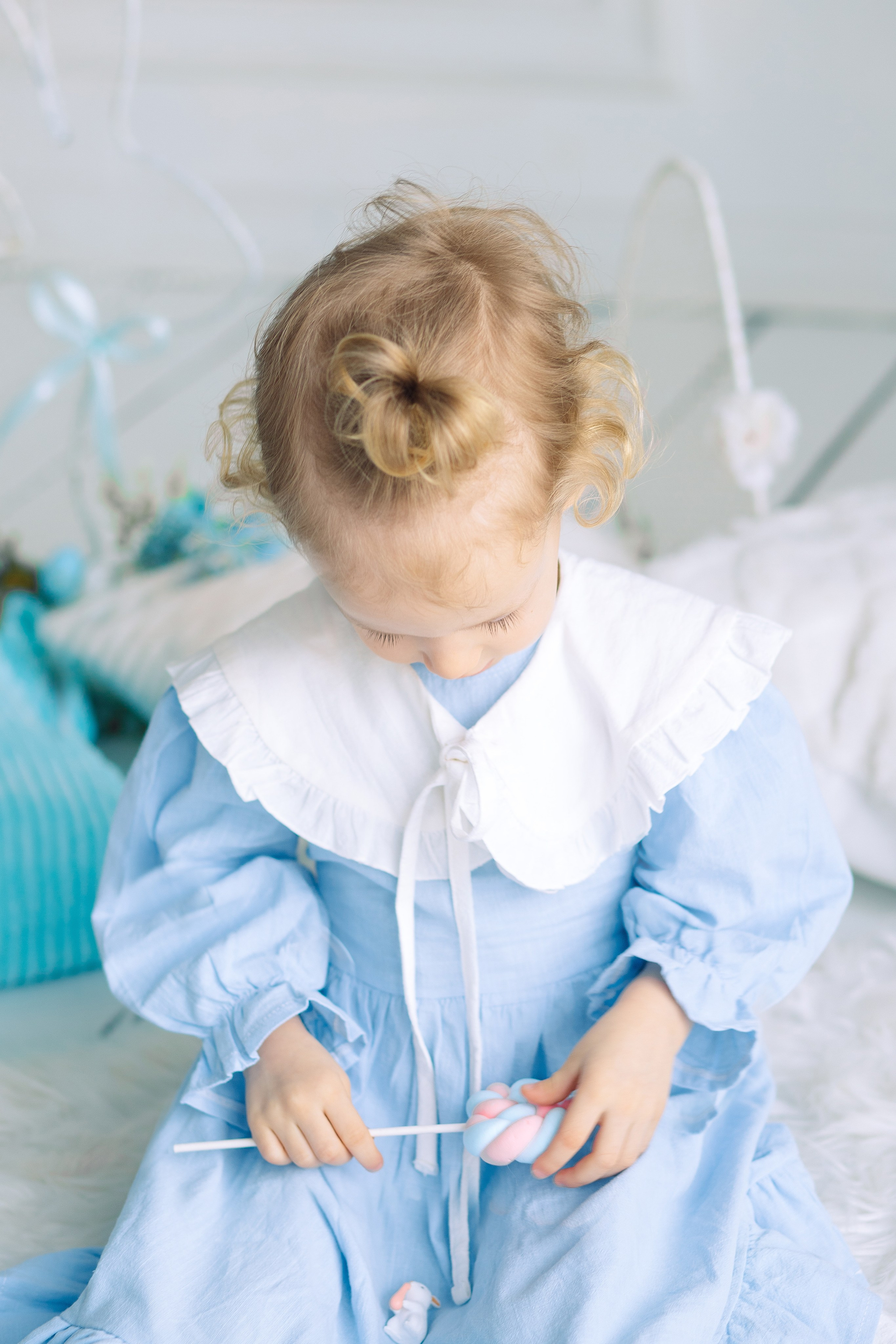 Пасхальная фотосессия Алиса в стране чудес с утятами. Фотограф в Санкт-Петербурге, Анна Скворцова