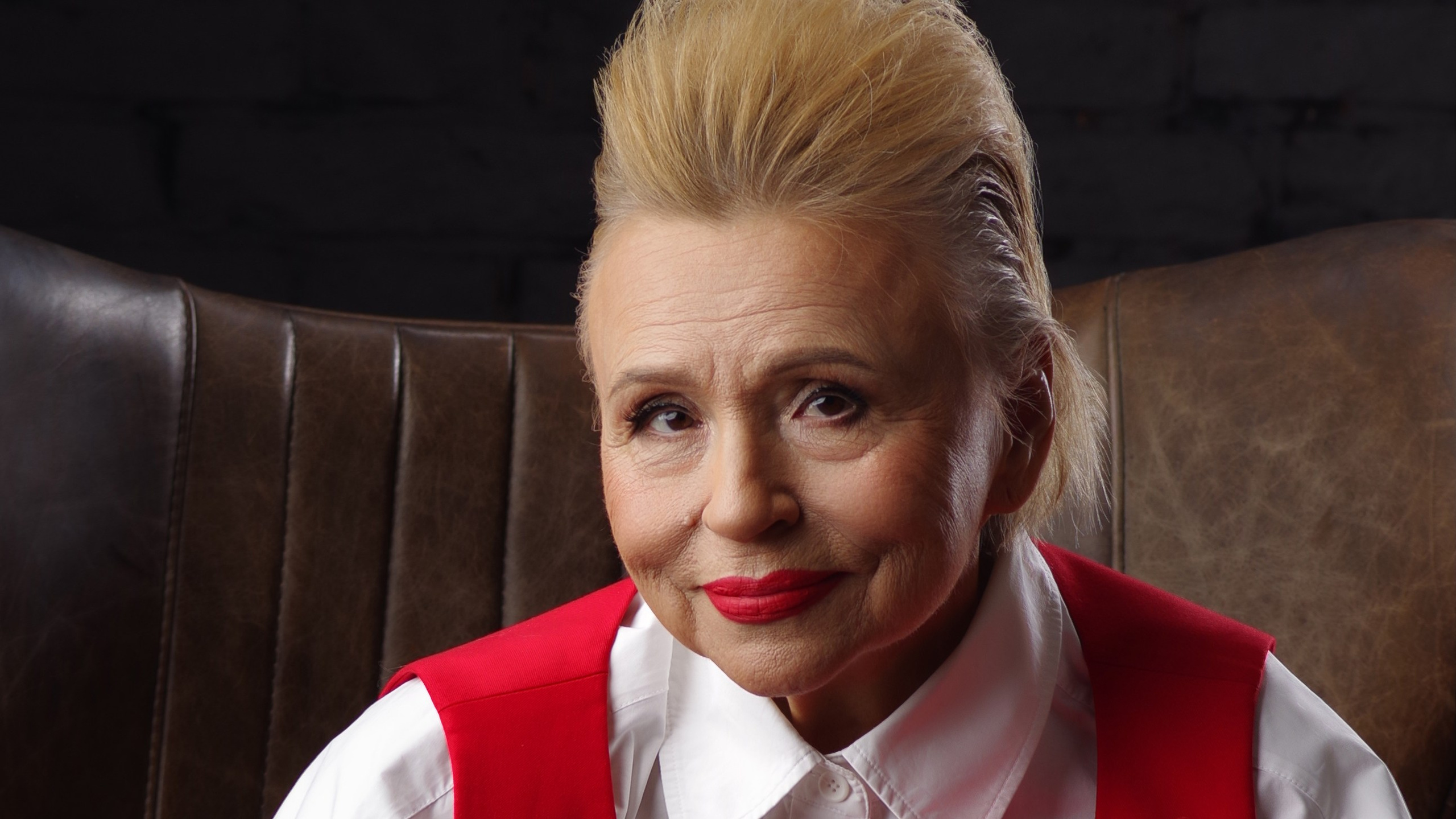 Художественная фотосессия в студии