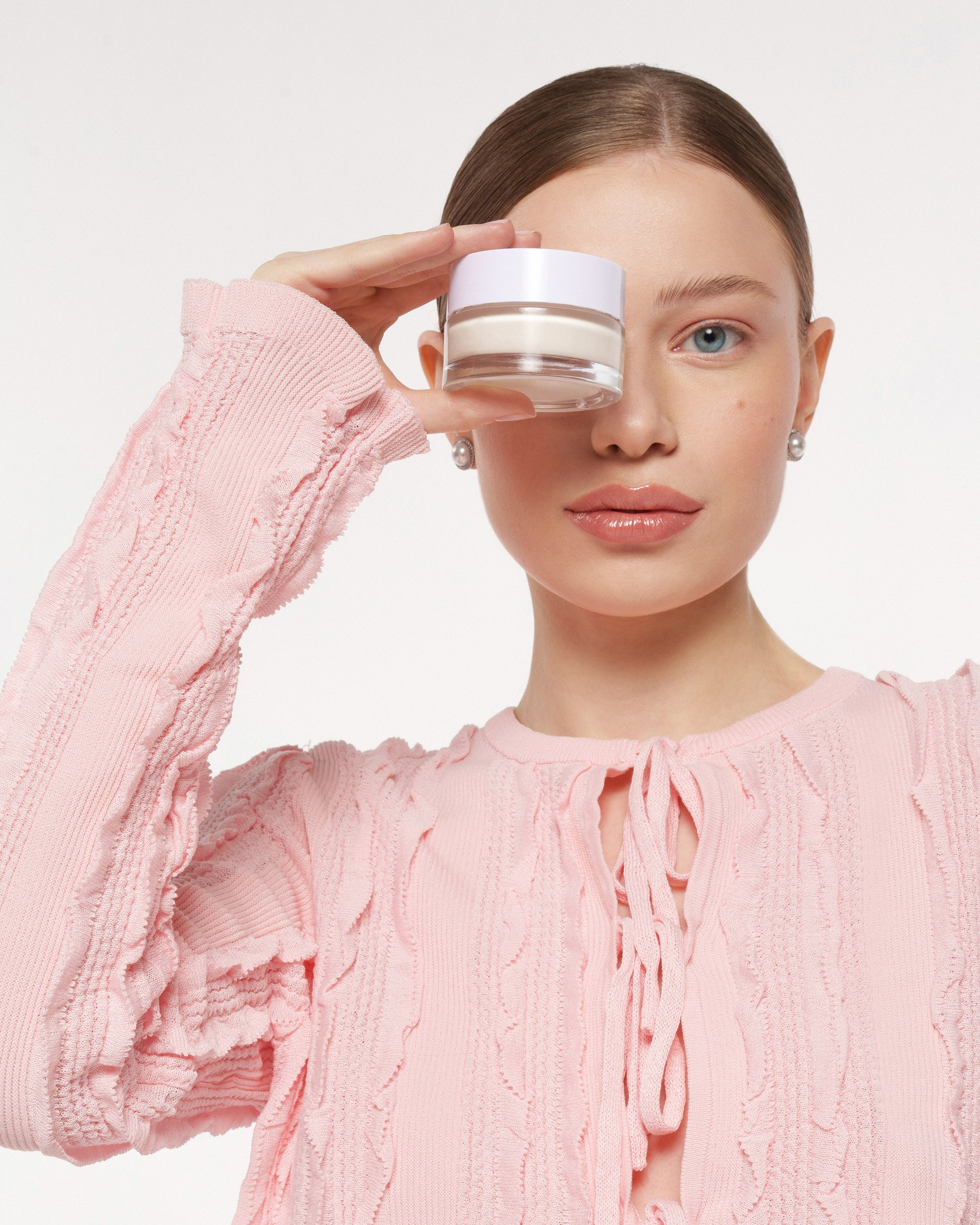 Весенняя рекламная съемка для Лэтуаль. Бьюти и предметный фотограф в Москве Светлана Грачева