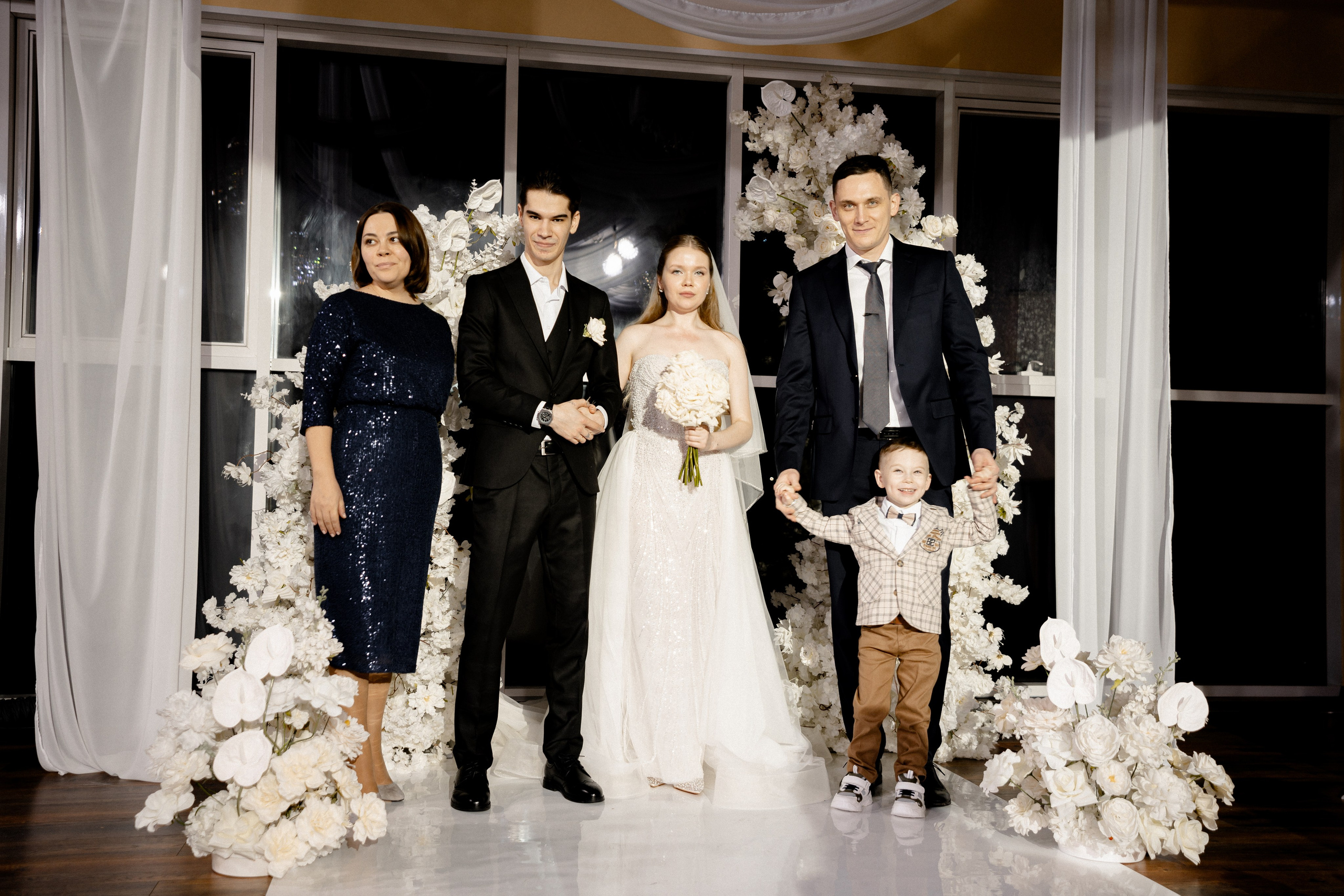 ПОЛНЫЙ СВАДЕБНЫЙ ДЕНЬ 8 ЧАСОВ. Профессиональный фотограф, Санкт-Петербург — Виктория Богомолова