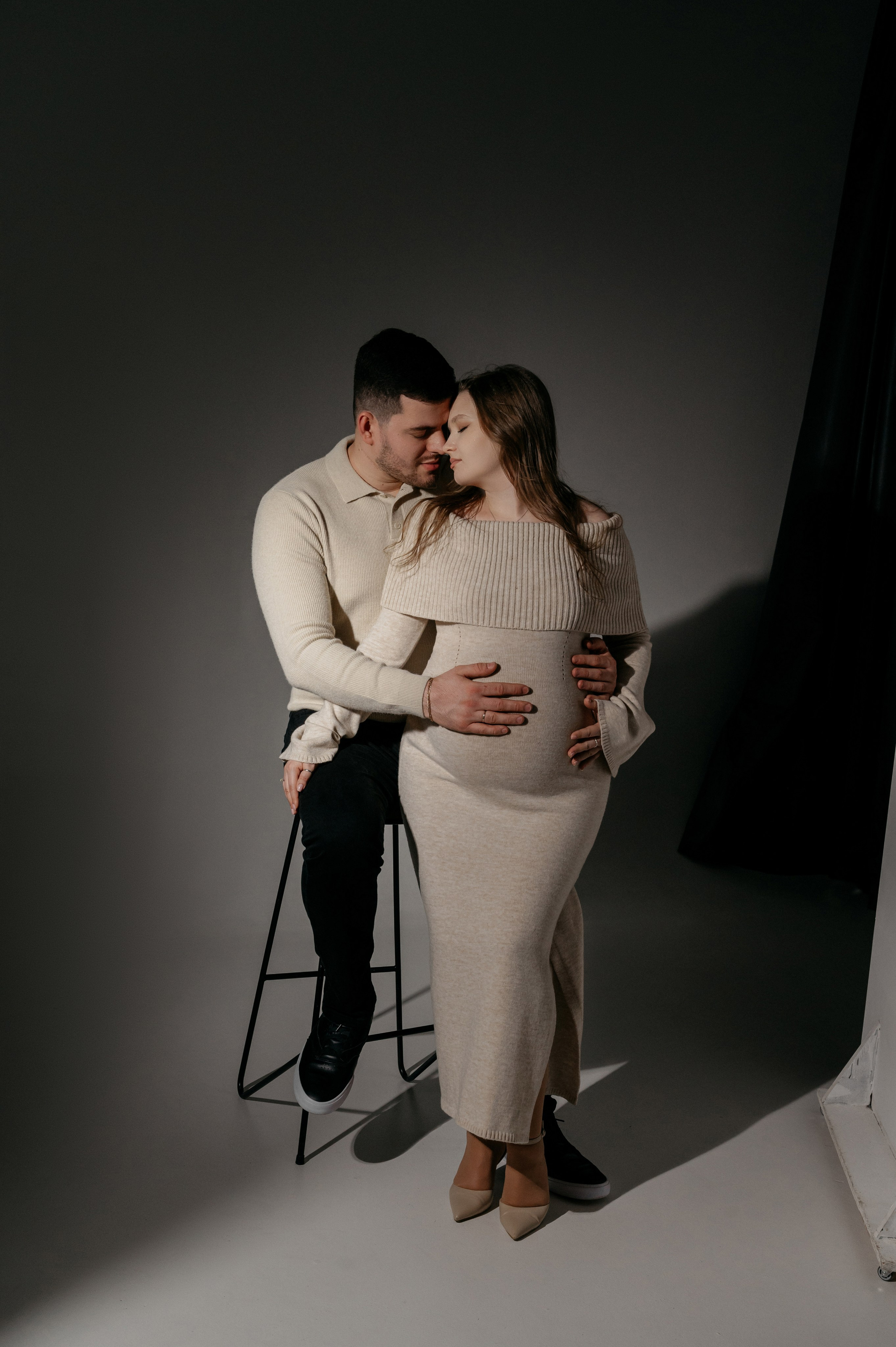 Нежная фотосессия беременности для Юли и Анзора. Свадебный фотограф Мария Строгонова