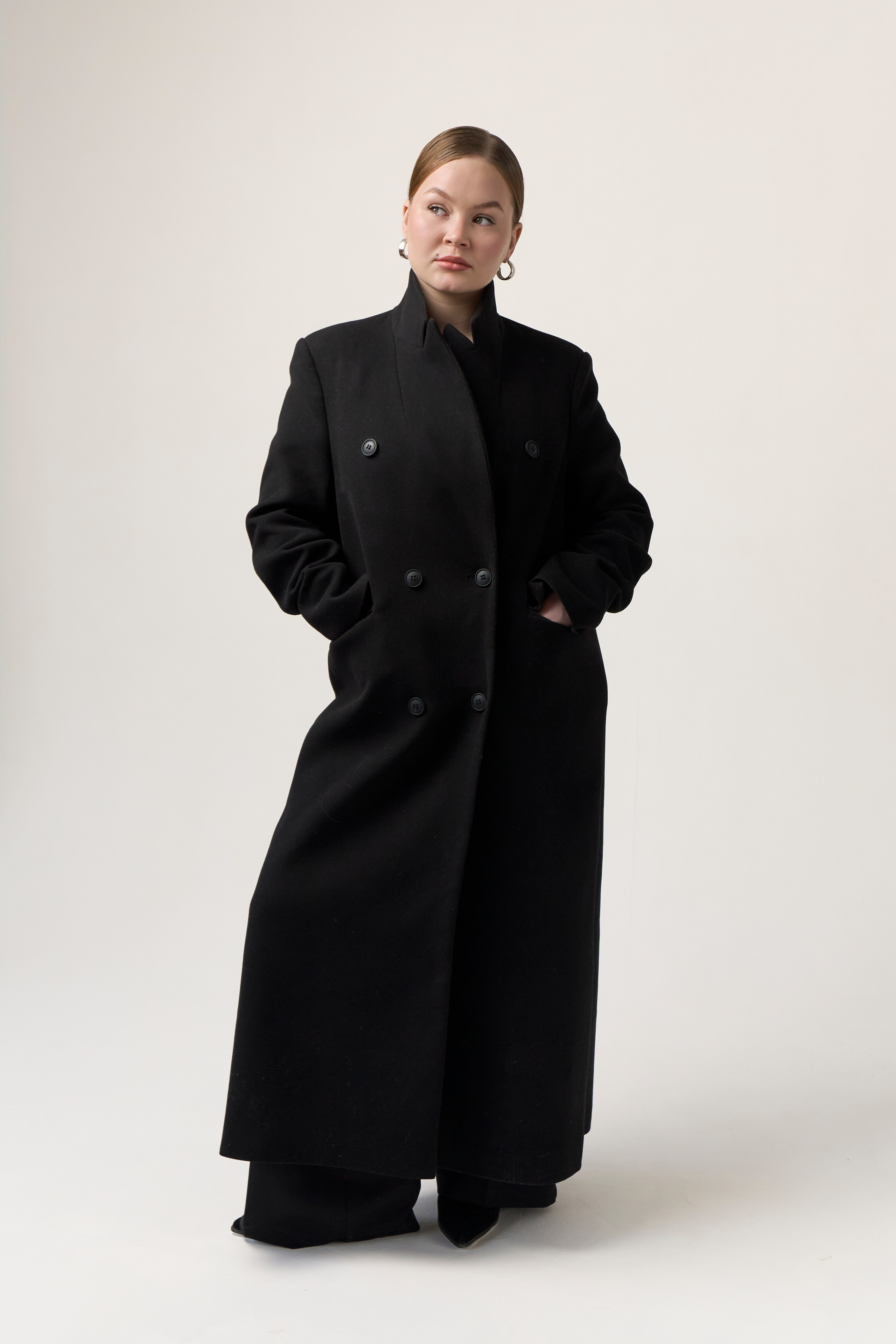 Валерия. Главная