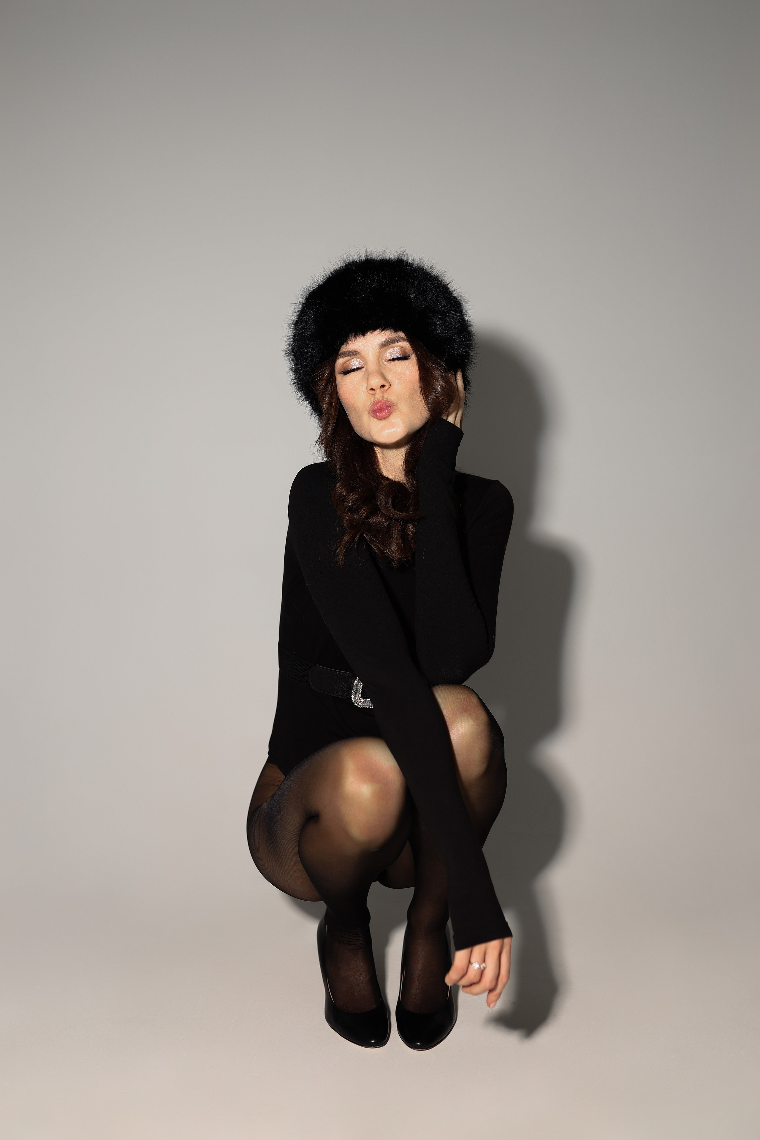 Алёна (на циклораме). Фотограф в Москве Юлия Хамзина