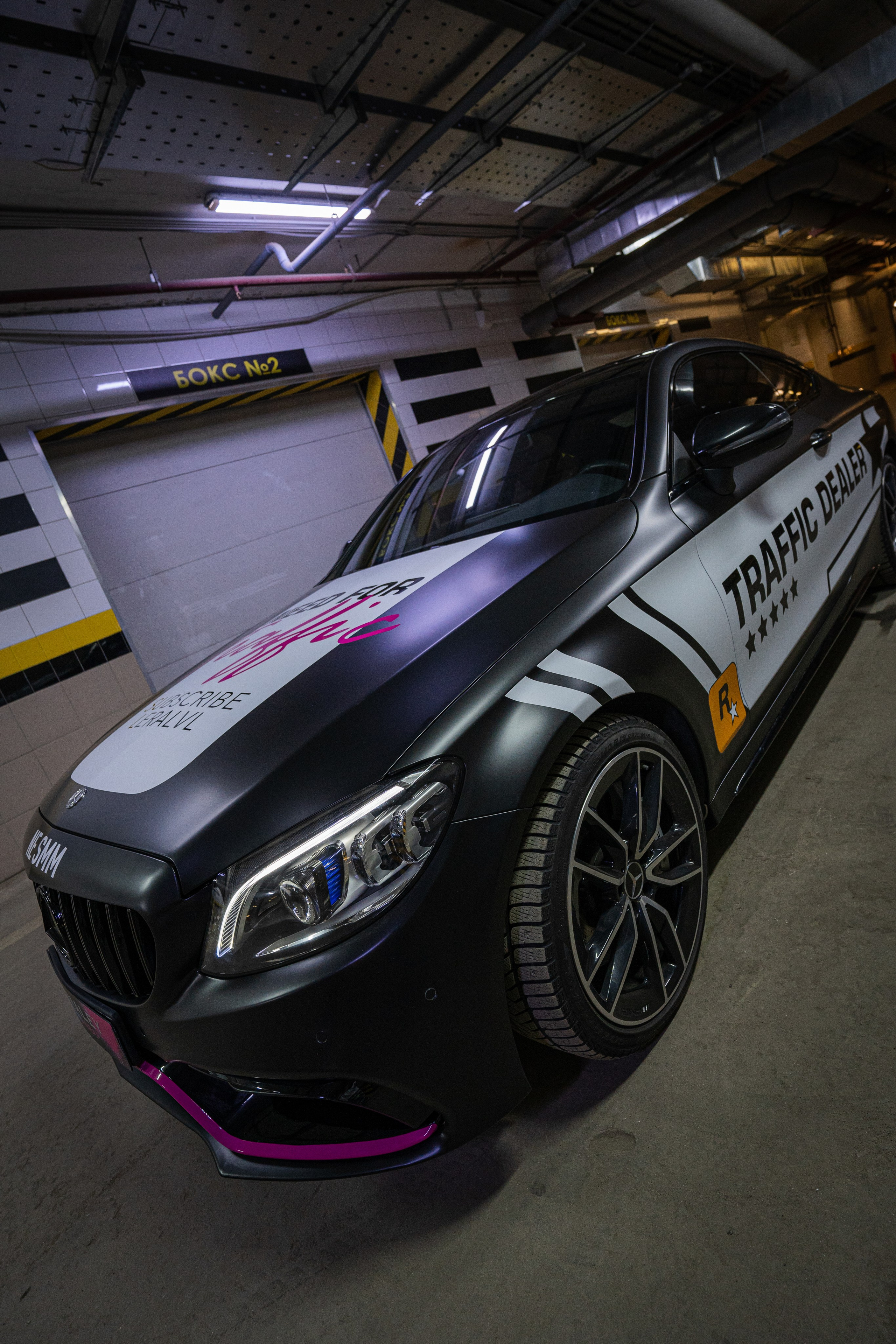 Винилография на Mercedes Benz C43 AMG. Студия дизайна и оклейки авто Barmaley Design