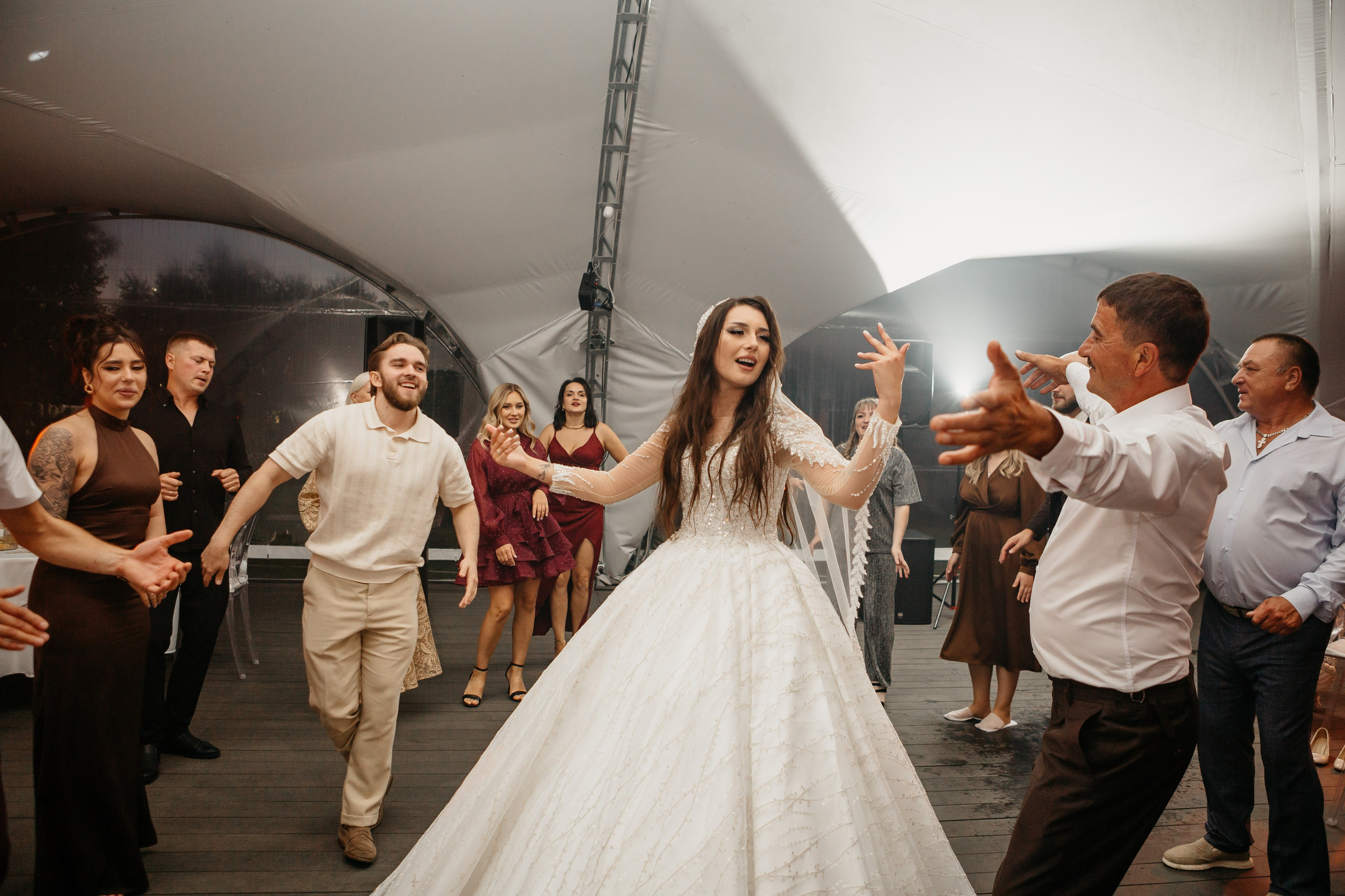 Е&M. Фотограф, видеограф в Челябинске Глеб Хазиев