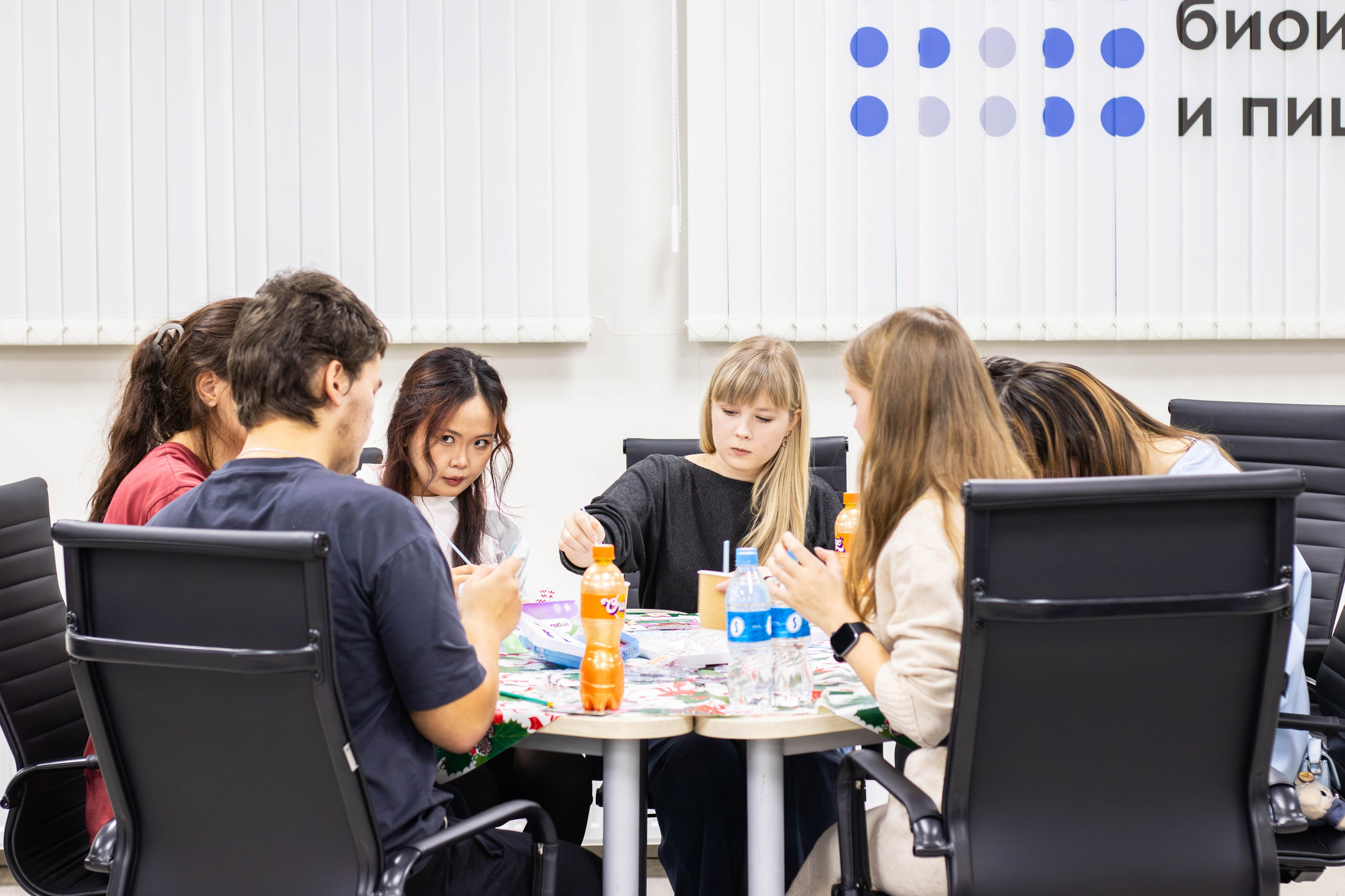 ОПИШелые ручки. Репортажный фотограф во Владивостоке Анастасия Кострова