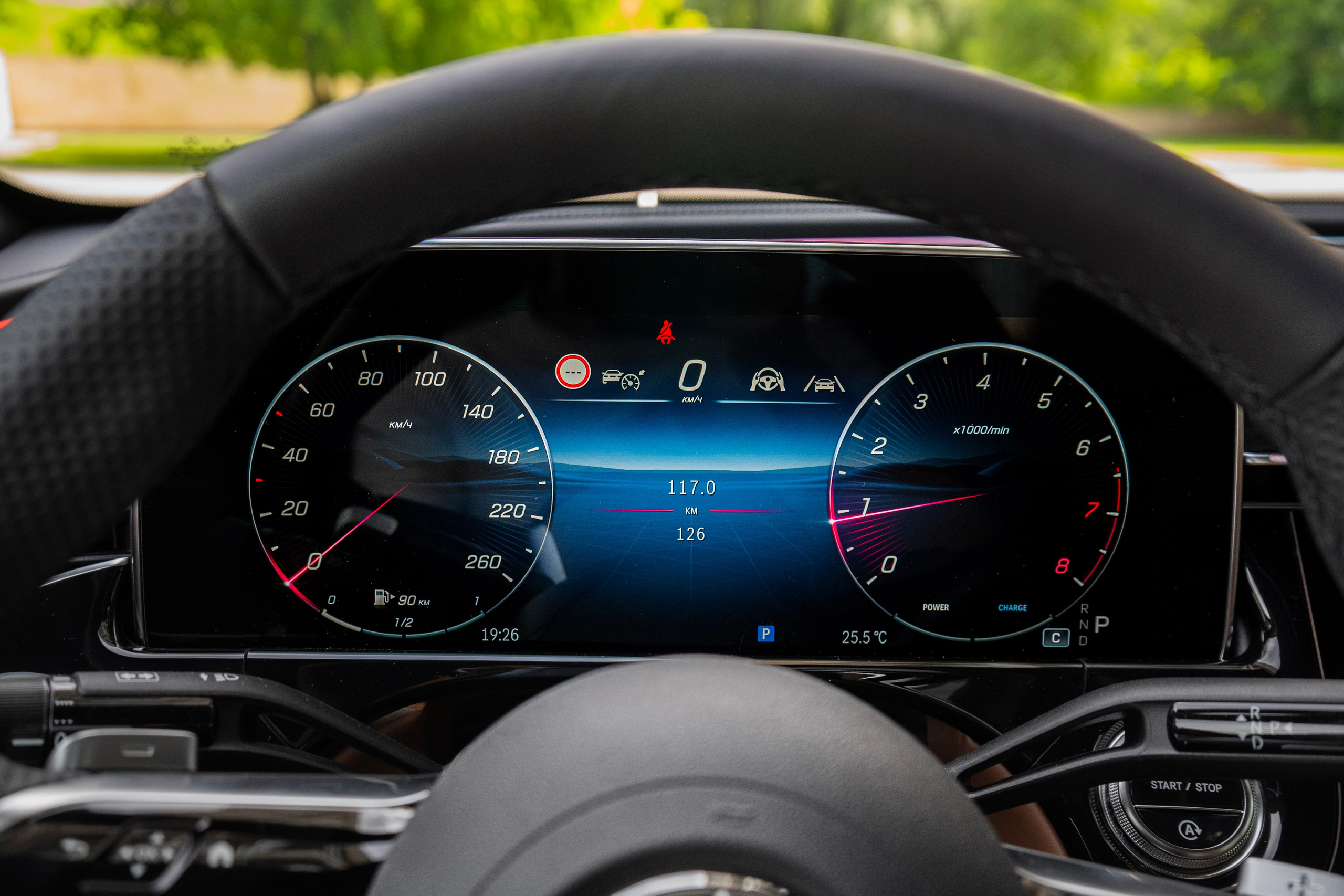 Mercedes-Benz E-class (E300). Автомобильный фотограф Ногинск Денис Городок