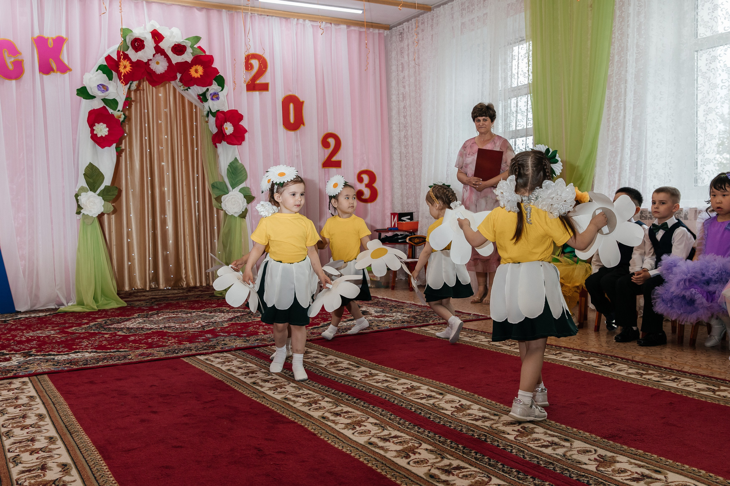 Выпускной Солнышко 2023. Воронистая Анастасия. Фотограф Якутия, Томпонский район