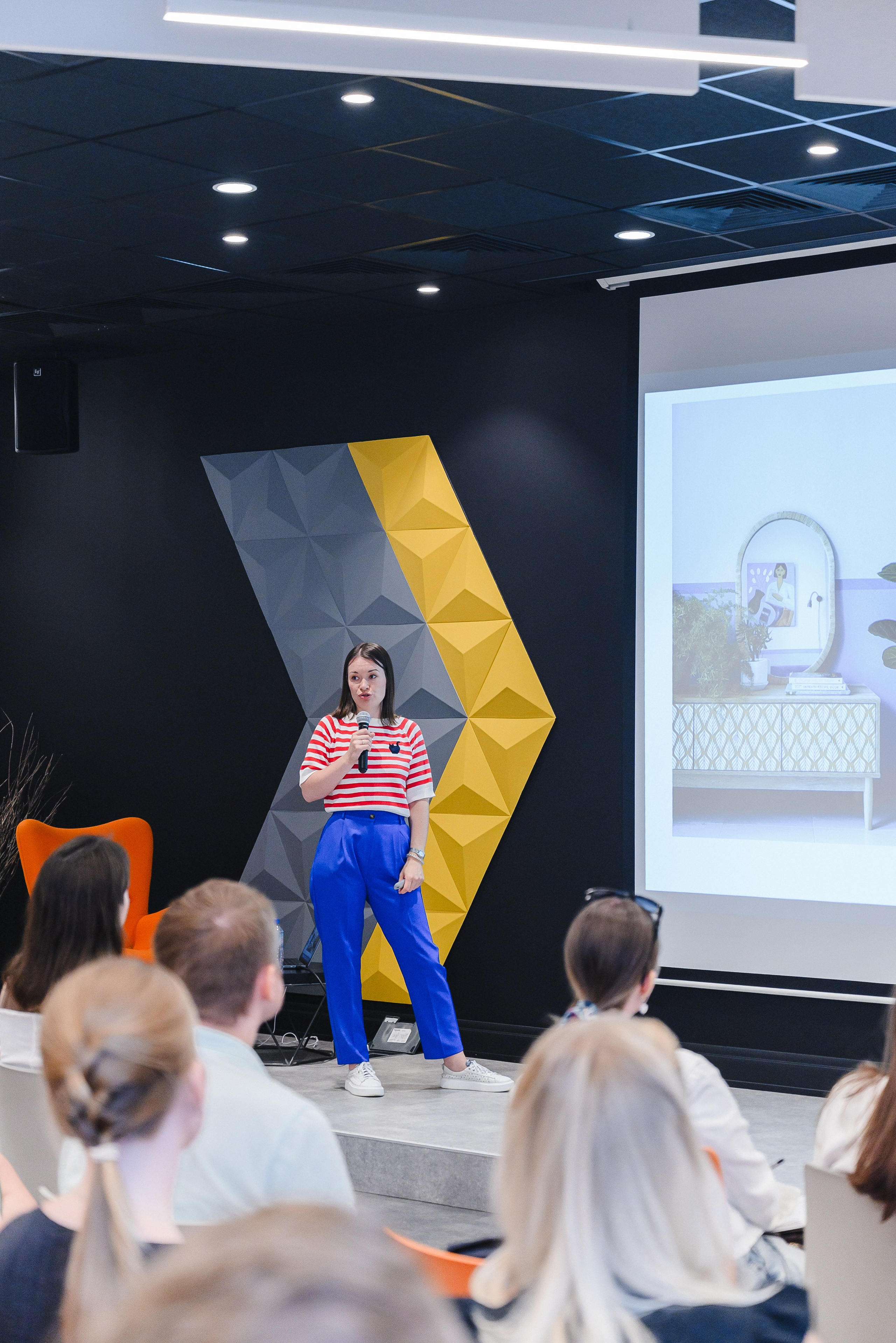 Семинар-экскурсия. Искусство колористики: современные подходы к выбору цветовых палитр. Фотограф Лопаткина Ирина