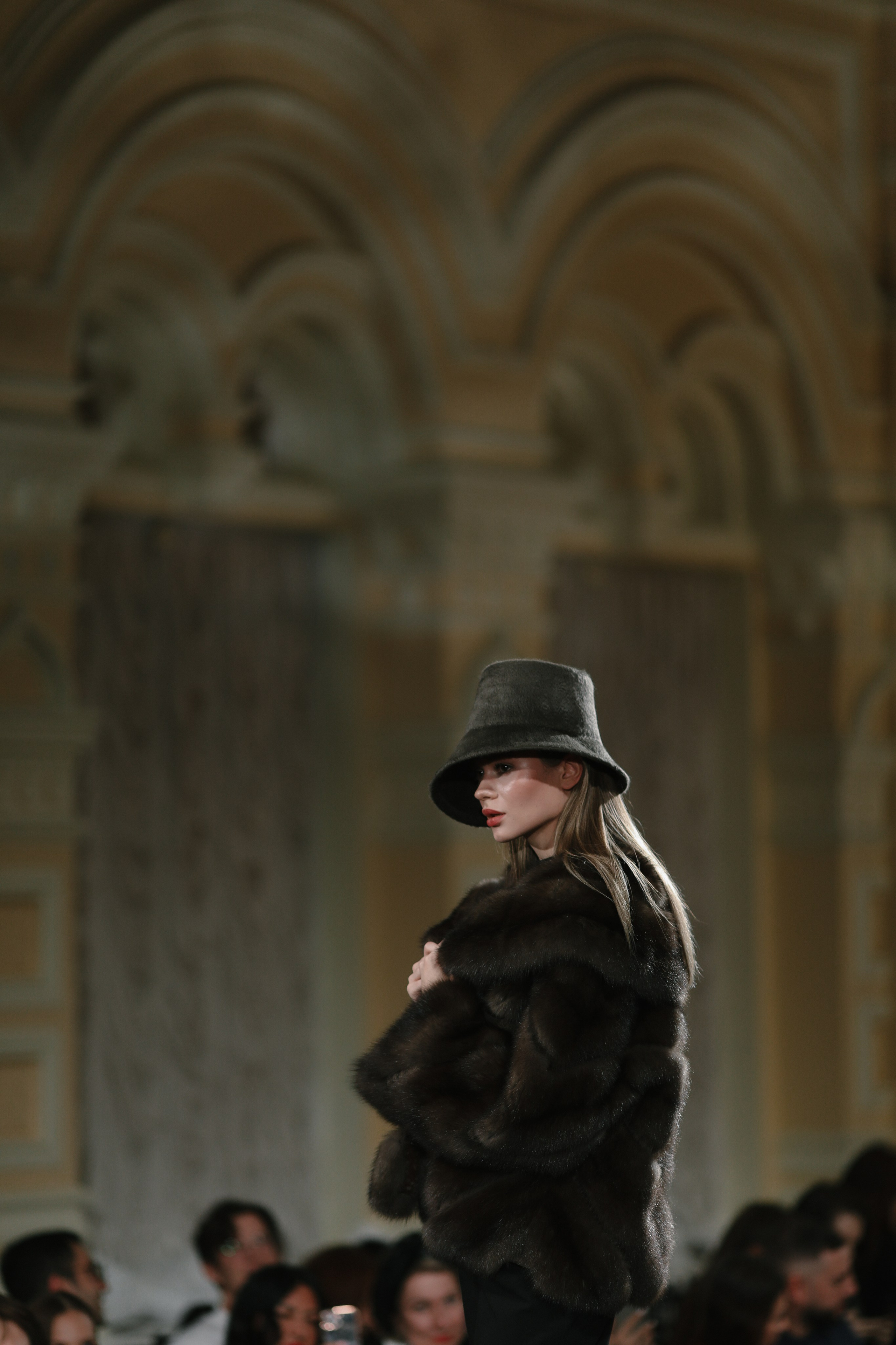 Гум Закрытый Показ 2024. Свадебный фотограф FOTOKEYT