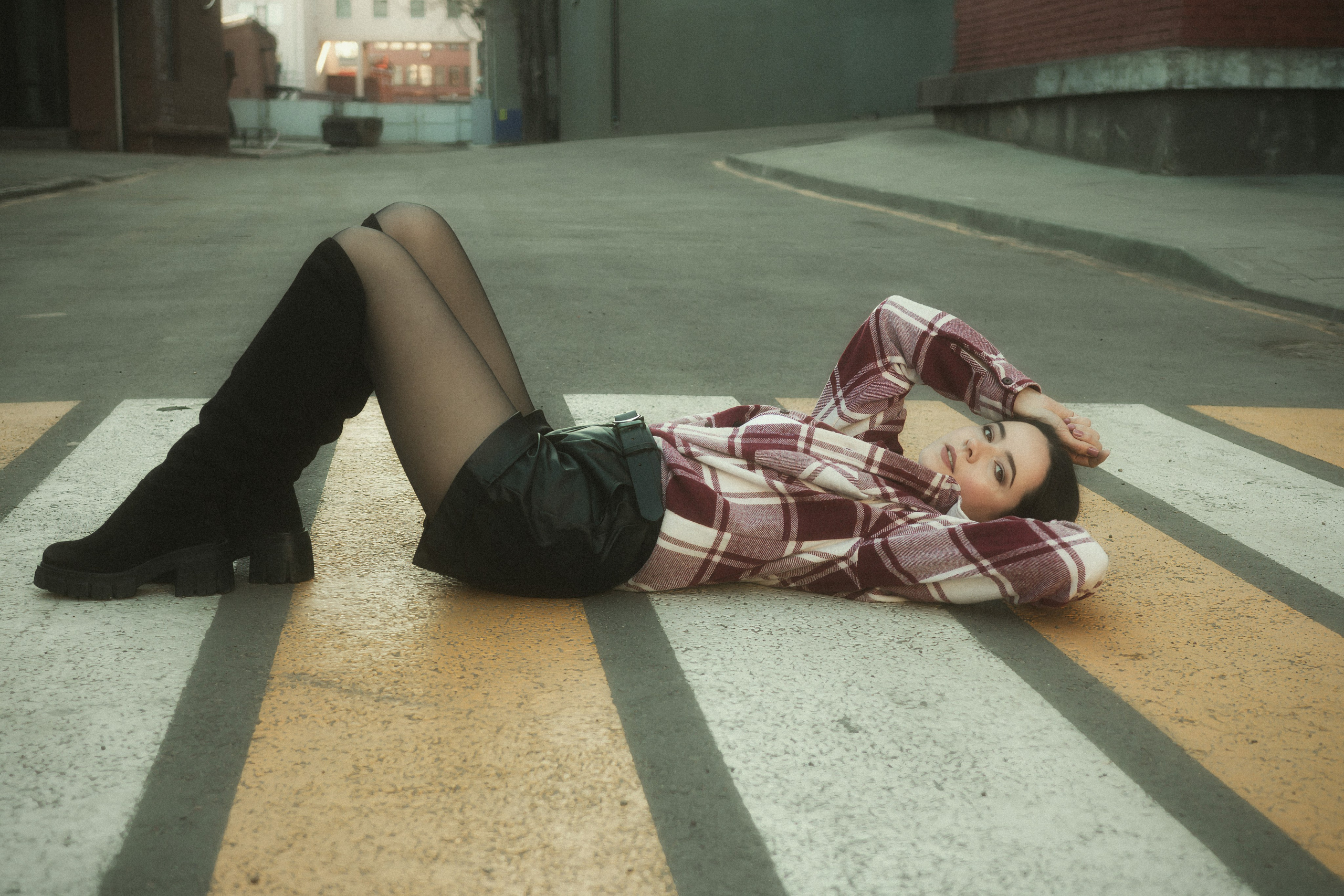 Солнечный Апрель