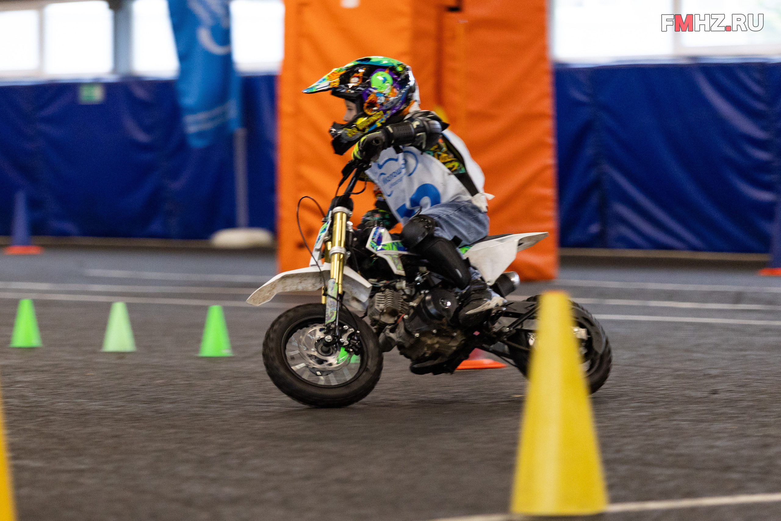 Осенний кубок мотошколы Мосгортранс по мотоджимхане. Дети. Фотограф Ольга Гирусова «Пантерочка» Москва