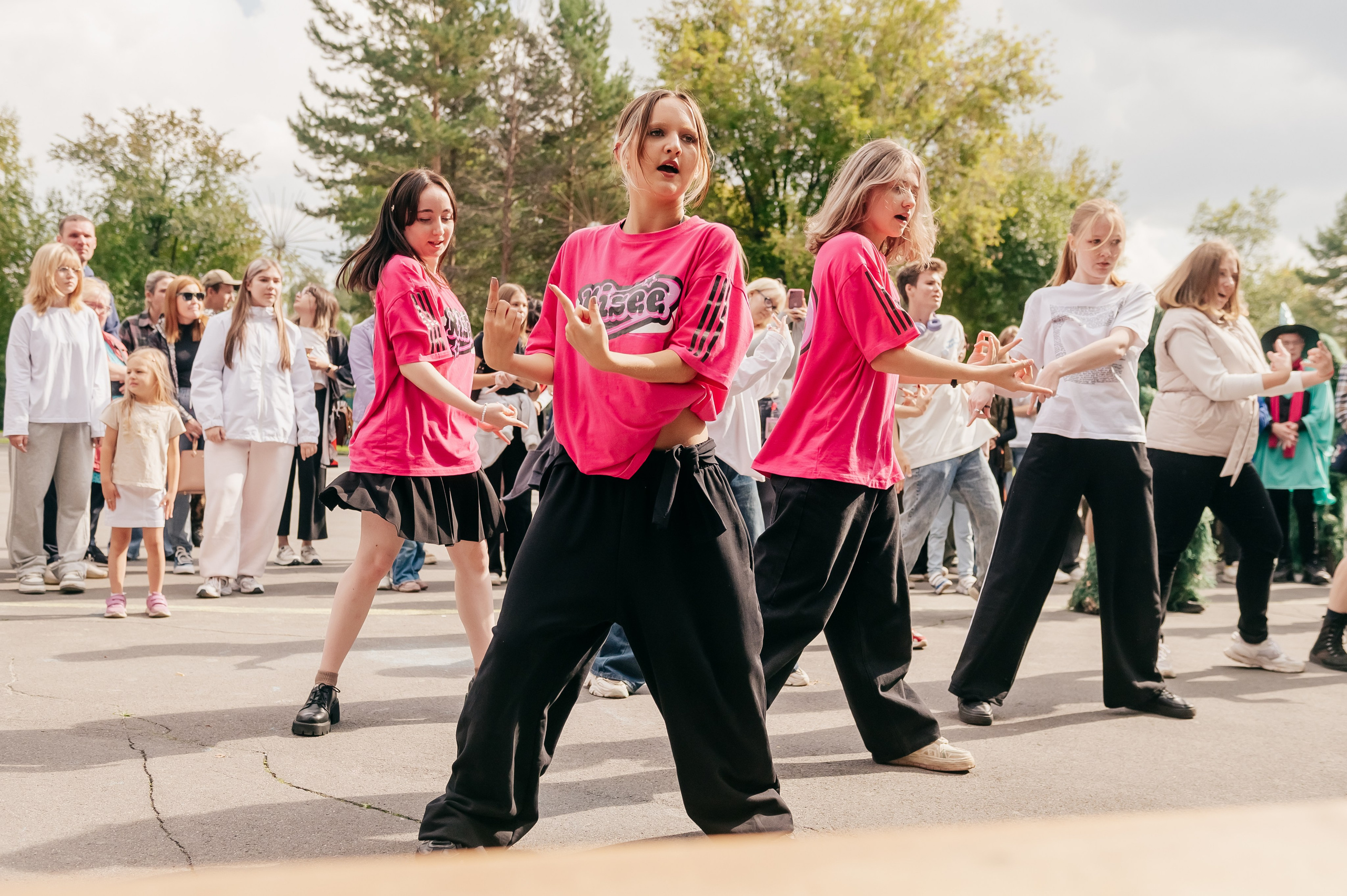 Съёмка танцев. Детский фотограф, семейный фотограф и репортажи в Кемерово