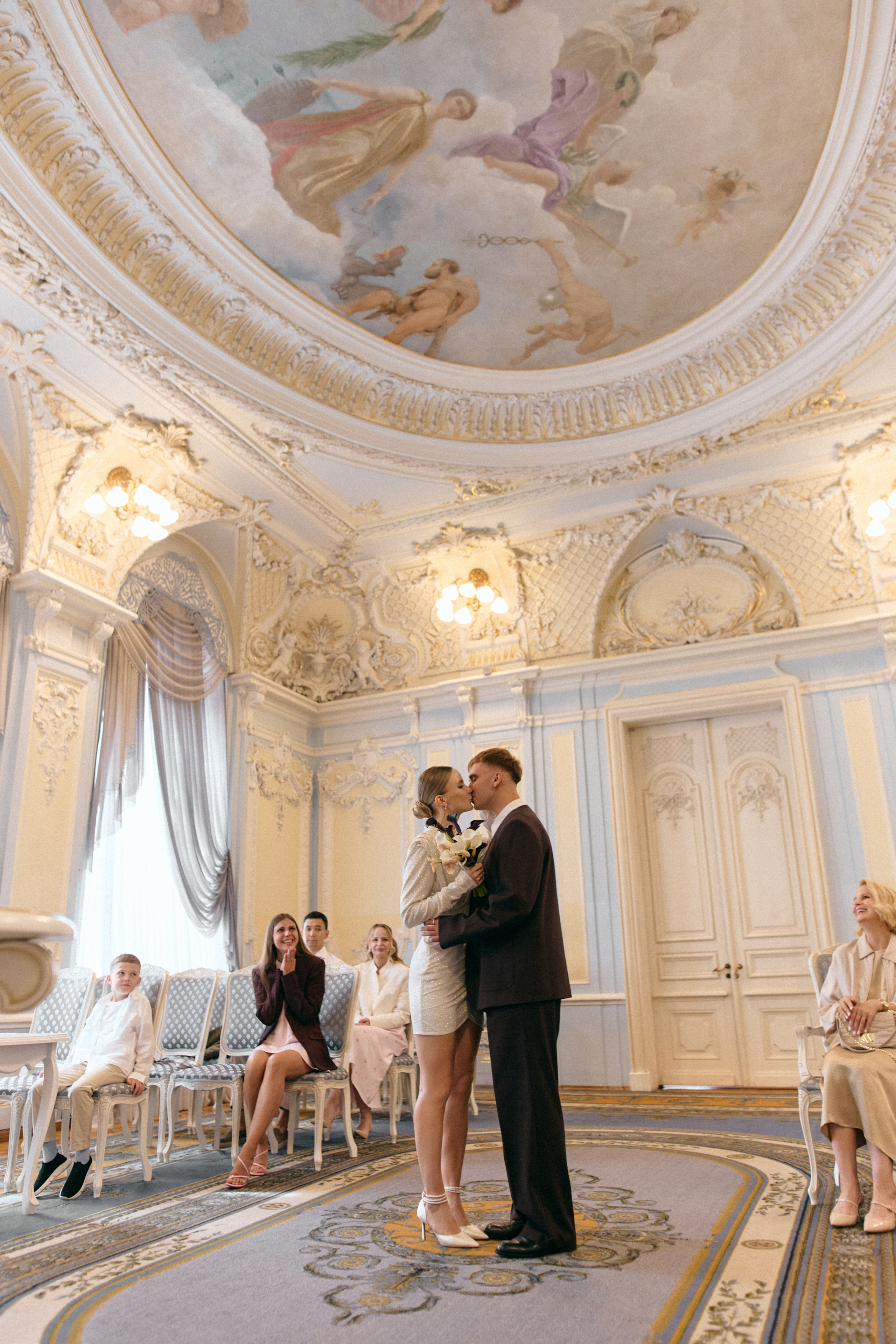 Дмитрий & Арина. Сестры Карабаза. Фотографы и ретушеры в Москве и Санкт-Петербурге