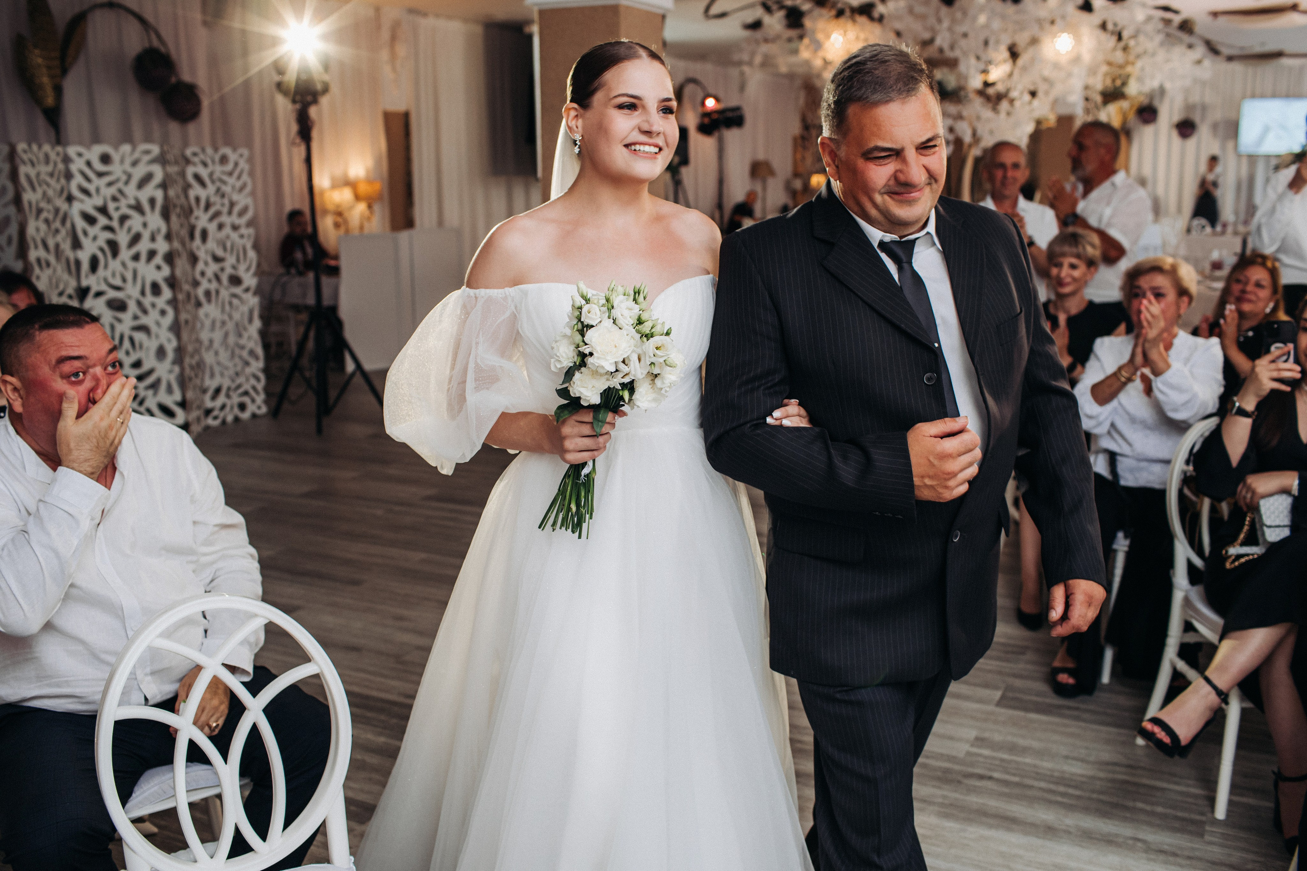 Vlad & Nadya (Saint-Petersburg, Russia). Destination wedding photographer Peter Letu