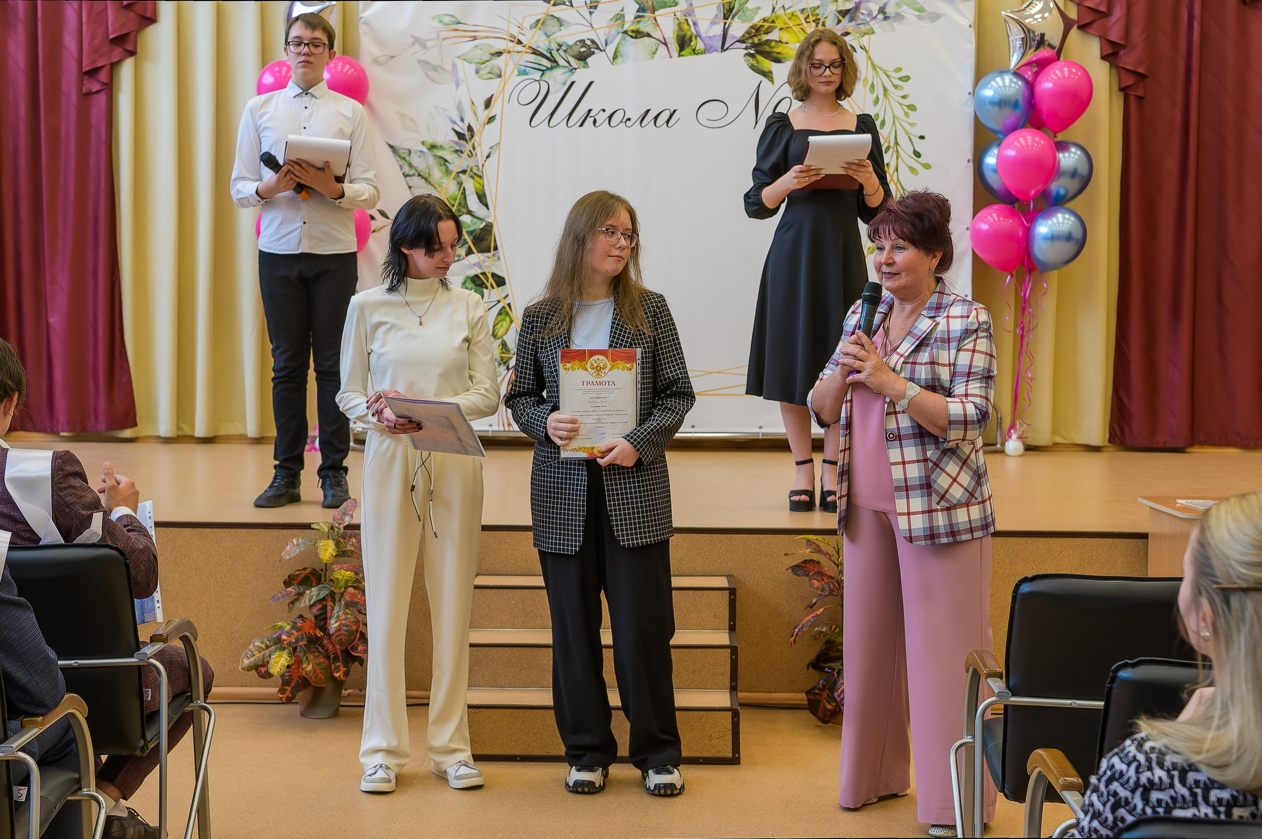 Выпускной МБОУ «СОШ № 34». Фотограф в Кемерово Владислав Шульц