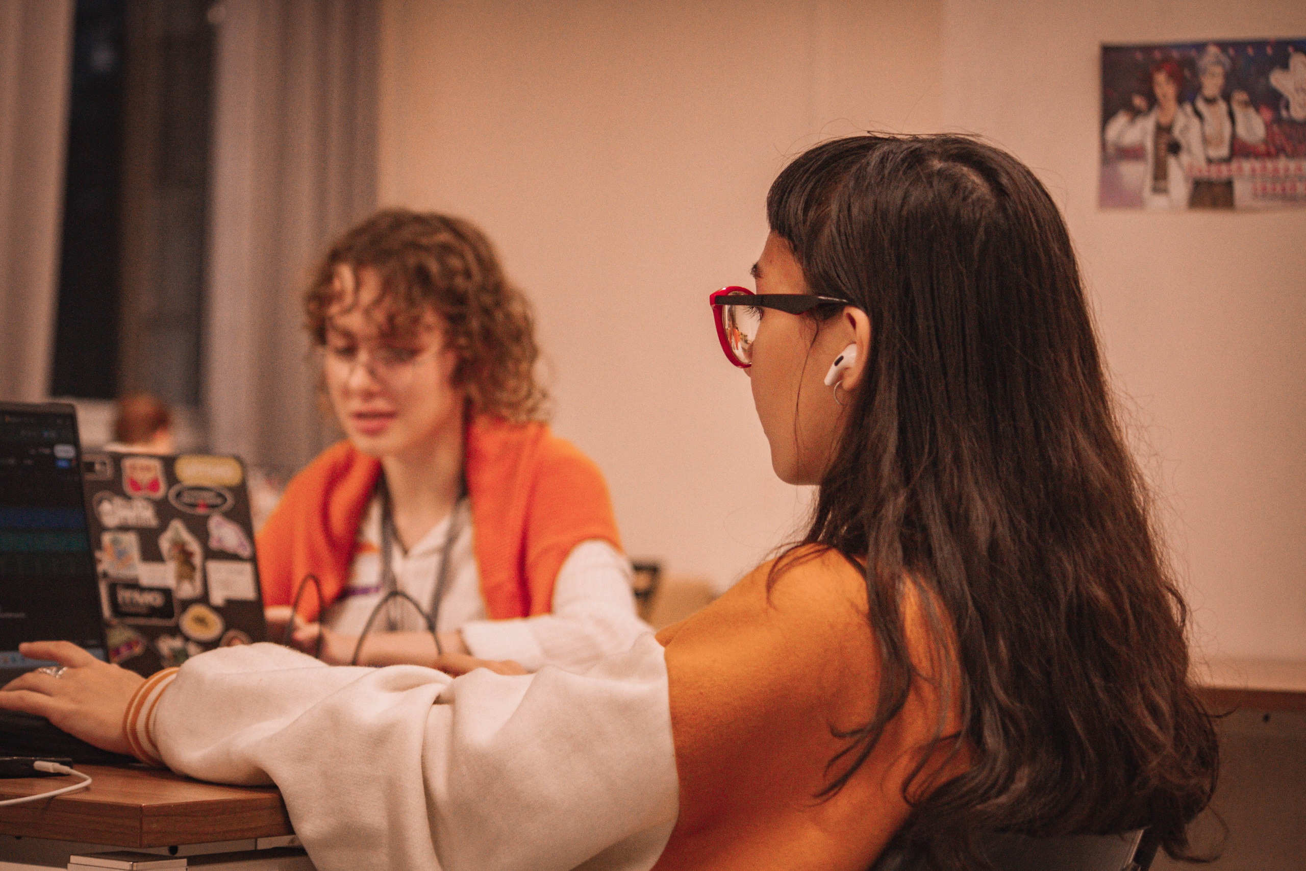 ЖЕНСКИЙ ГЕЙМДЖЕМ — Творческий сбор разработчиц. Создадим шедевр? Виталина и её фотоискусство