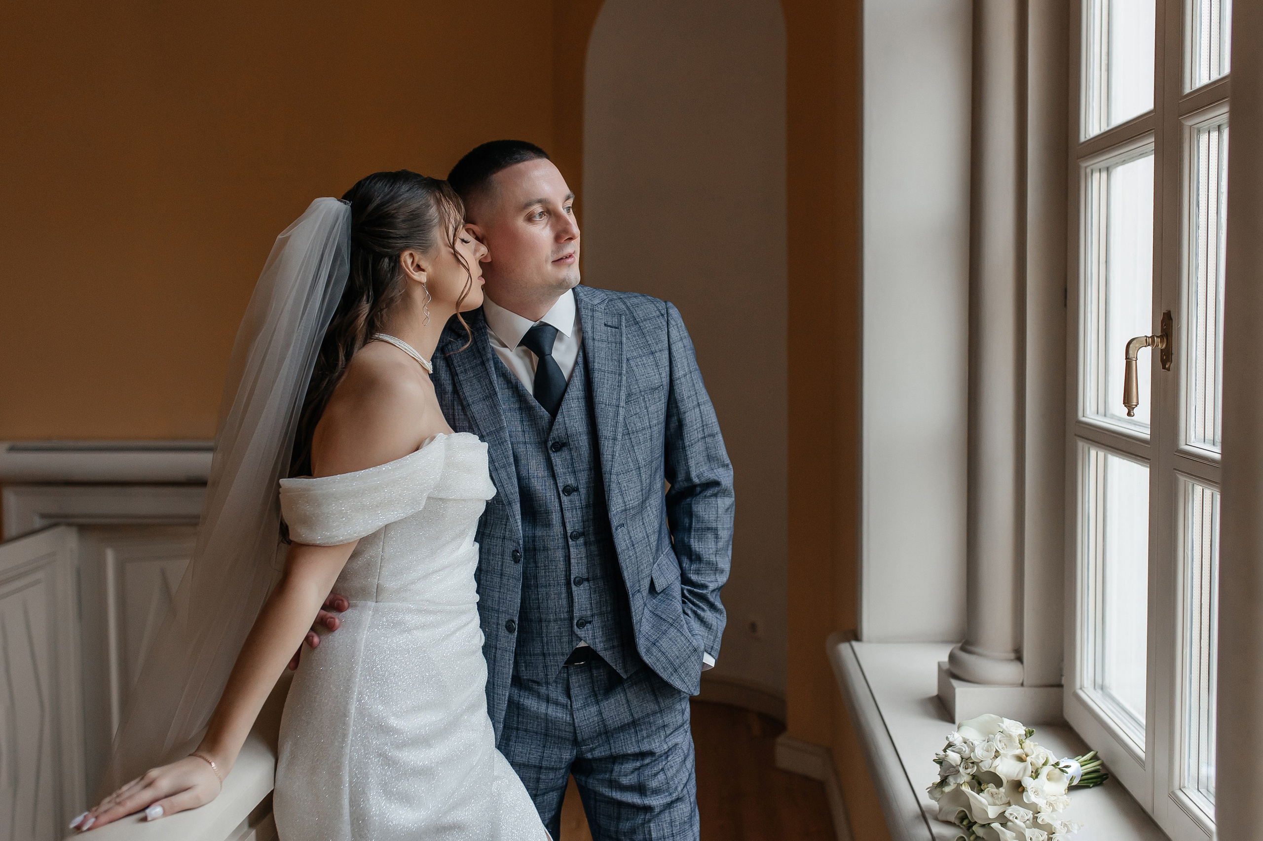 Свадебная фотосессия в усадьбе Муравьёвых-Апостолов