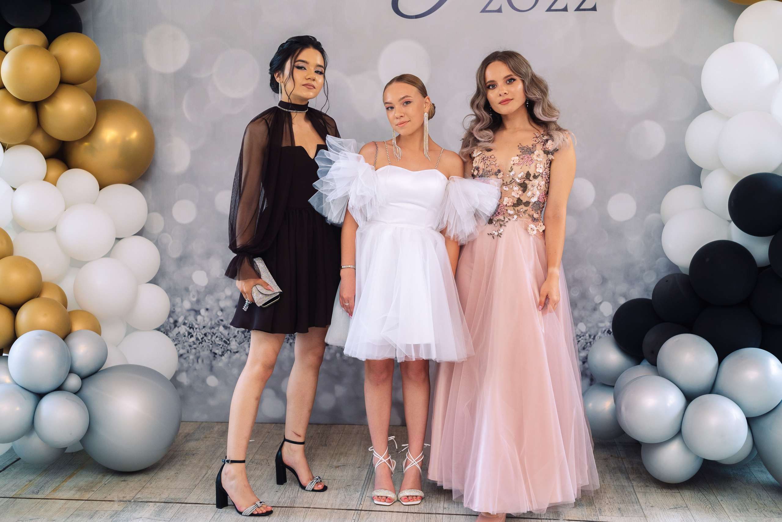 Выпускной 9-11классы. Выпускные книги Анапа Новороссийск Краснодар