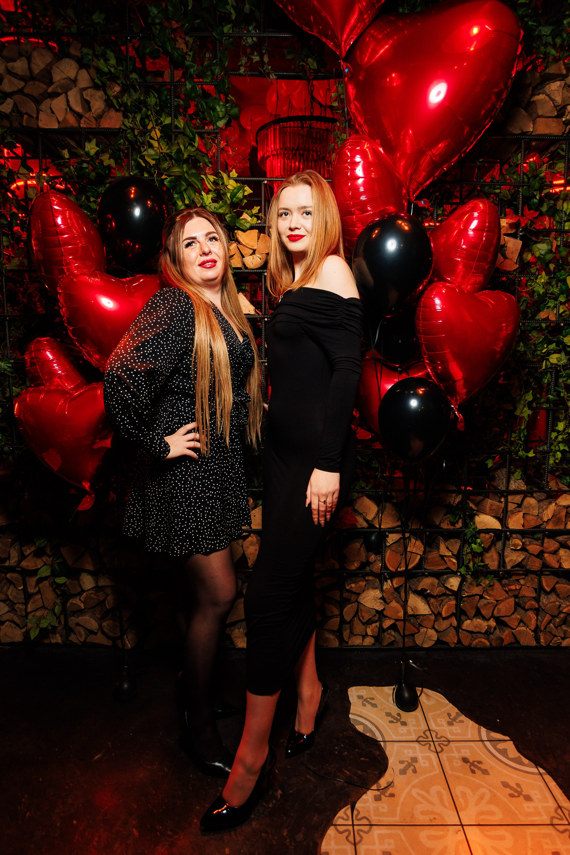 Happy Valentine's day_Пьяный Плющ_Симферополь_14.02.2025. Аминов Руслан | Фотограф