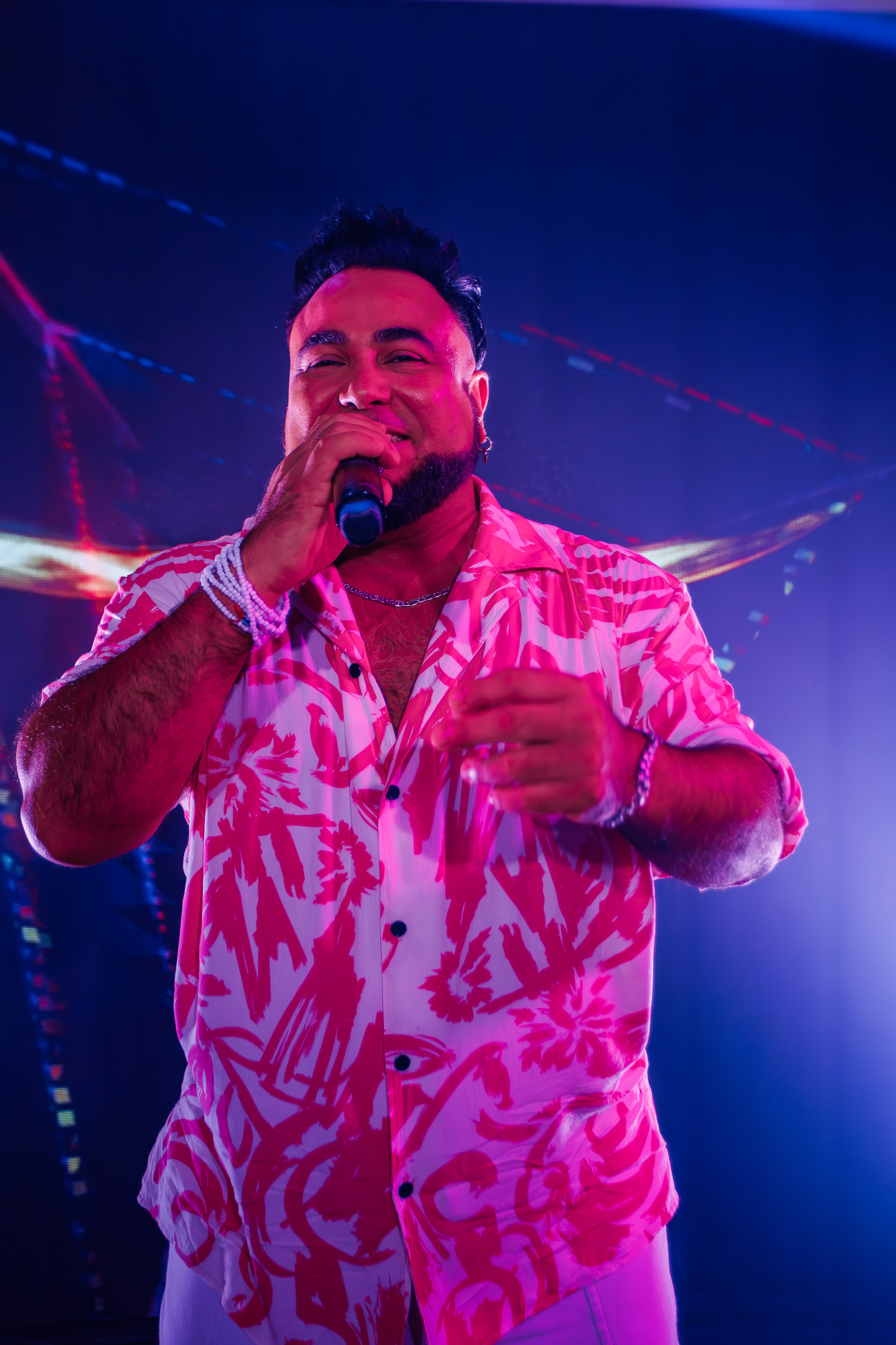 «LYRIQ"_Чайка на пляже_Ялта_15.08.2025 г. Аминов Руслан | Фотограф