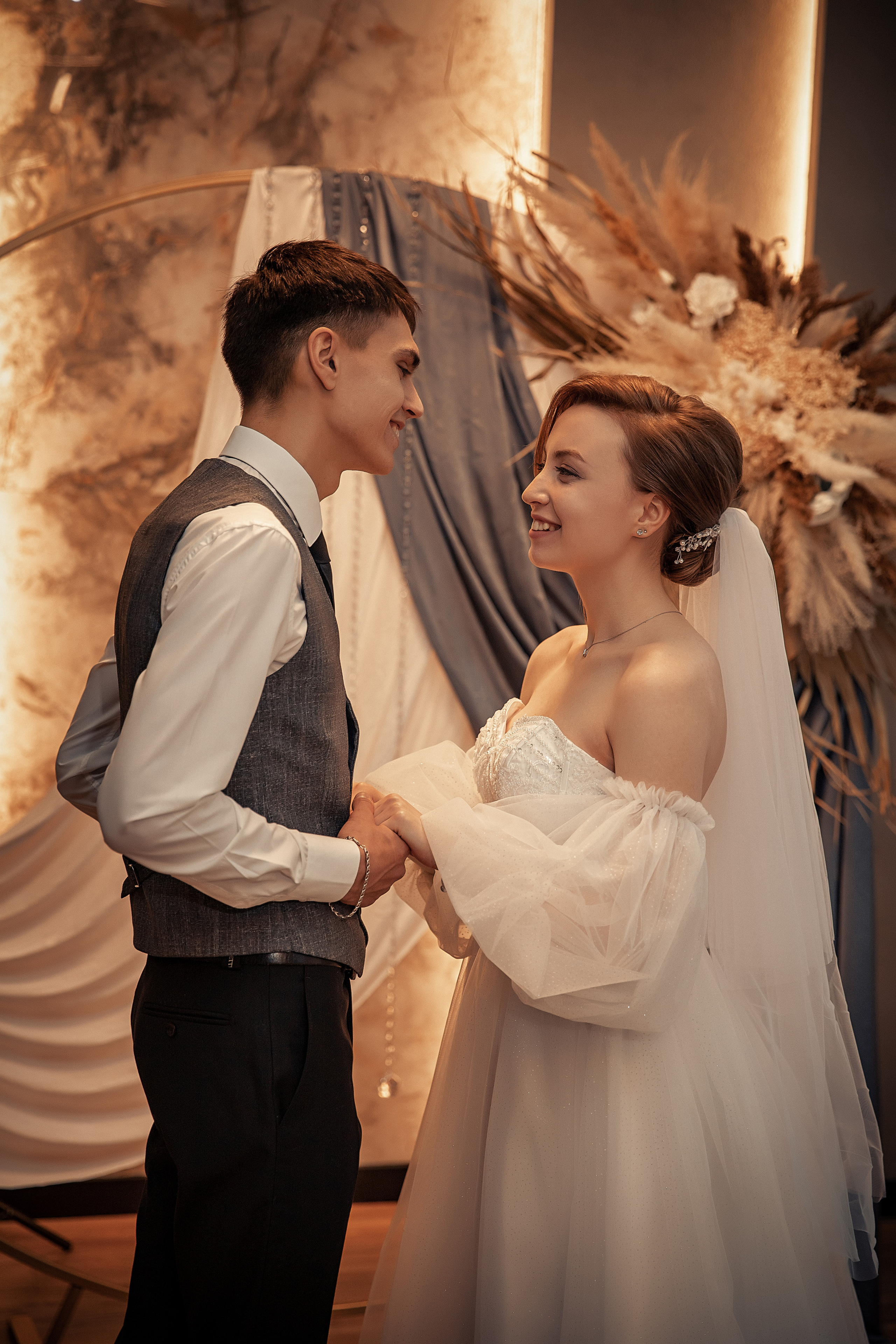 Стильная свадебная фотосессия Москва | Свадебный фотограф. Фотограф брендов и бизнеса в Москве Алексей Сентюрин