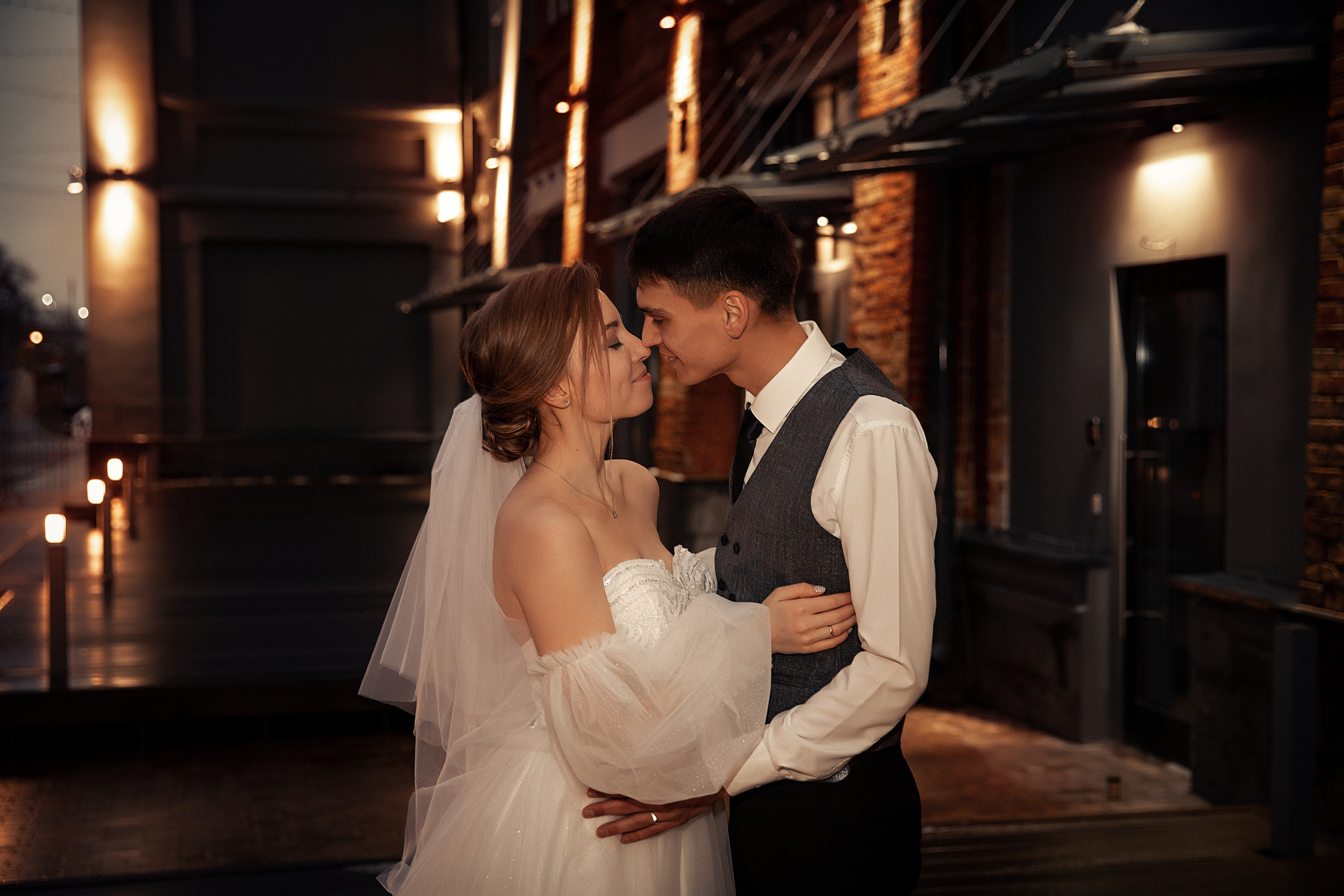 Стильная свадебная фотосессия Москва | Свадебный фотограф. Фотограф брендов и бизнеса в Москве Алексей Сентюрин