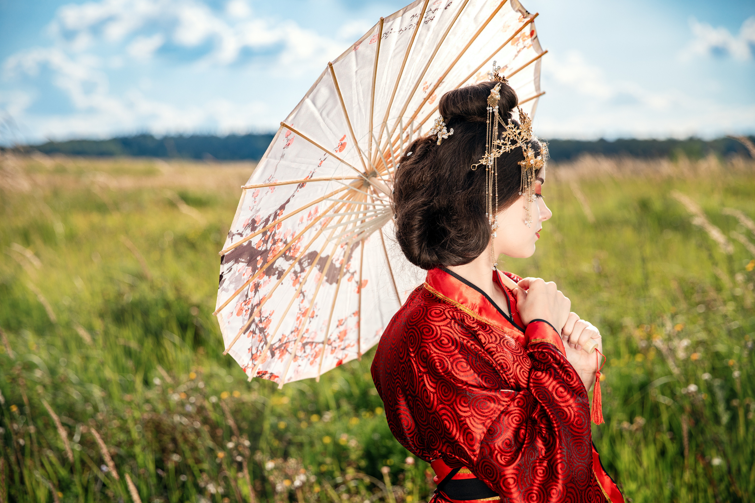 Сказочные истории. Фотограф брендов и бизнеса в Москве Алексей Сентюрин