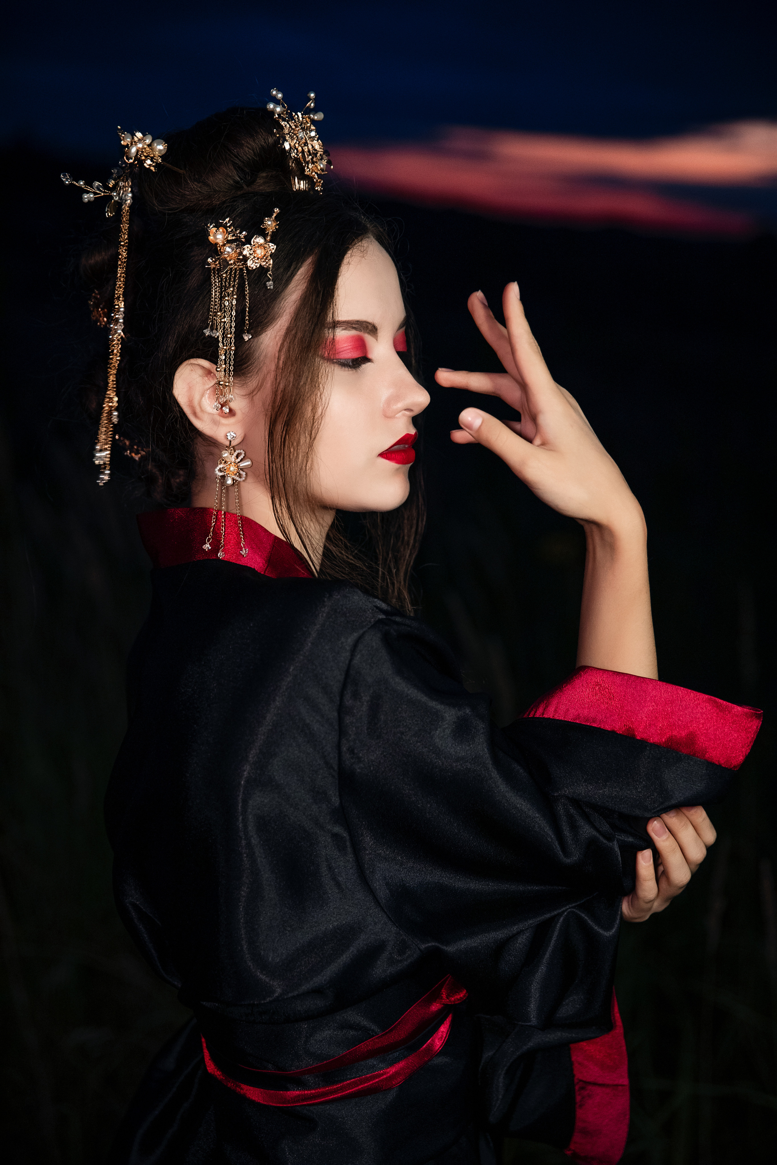 Сказочные истории. Фотограф брендов и бизнеса в Москве Алексей Сентюрин