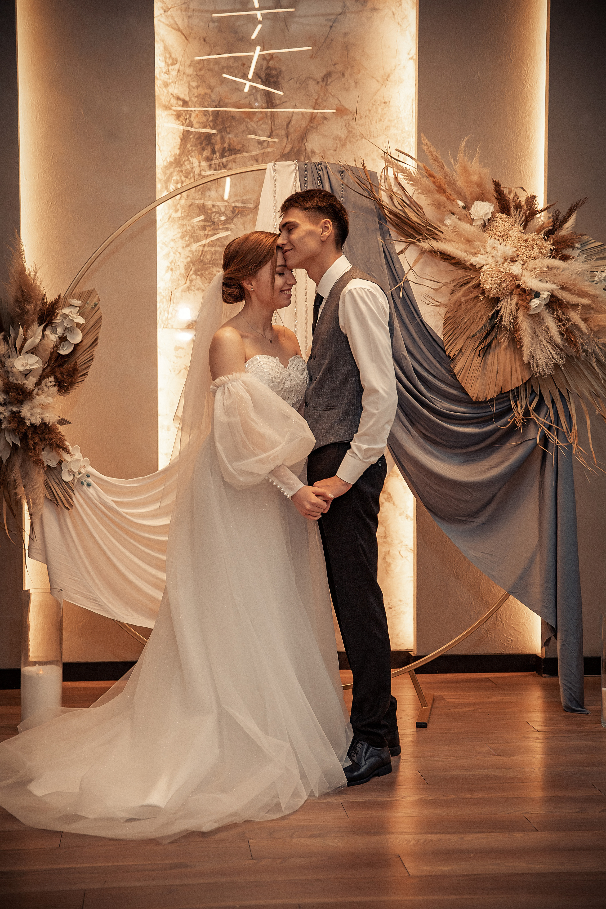 Стильная свадебная фотосессия Москва | Свадебный фотограф. Фотограф брендов и бизнеса в Москве Алексей Сентюрин