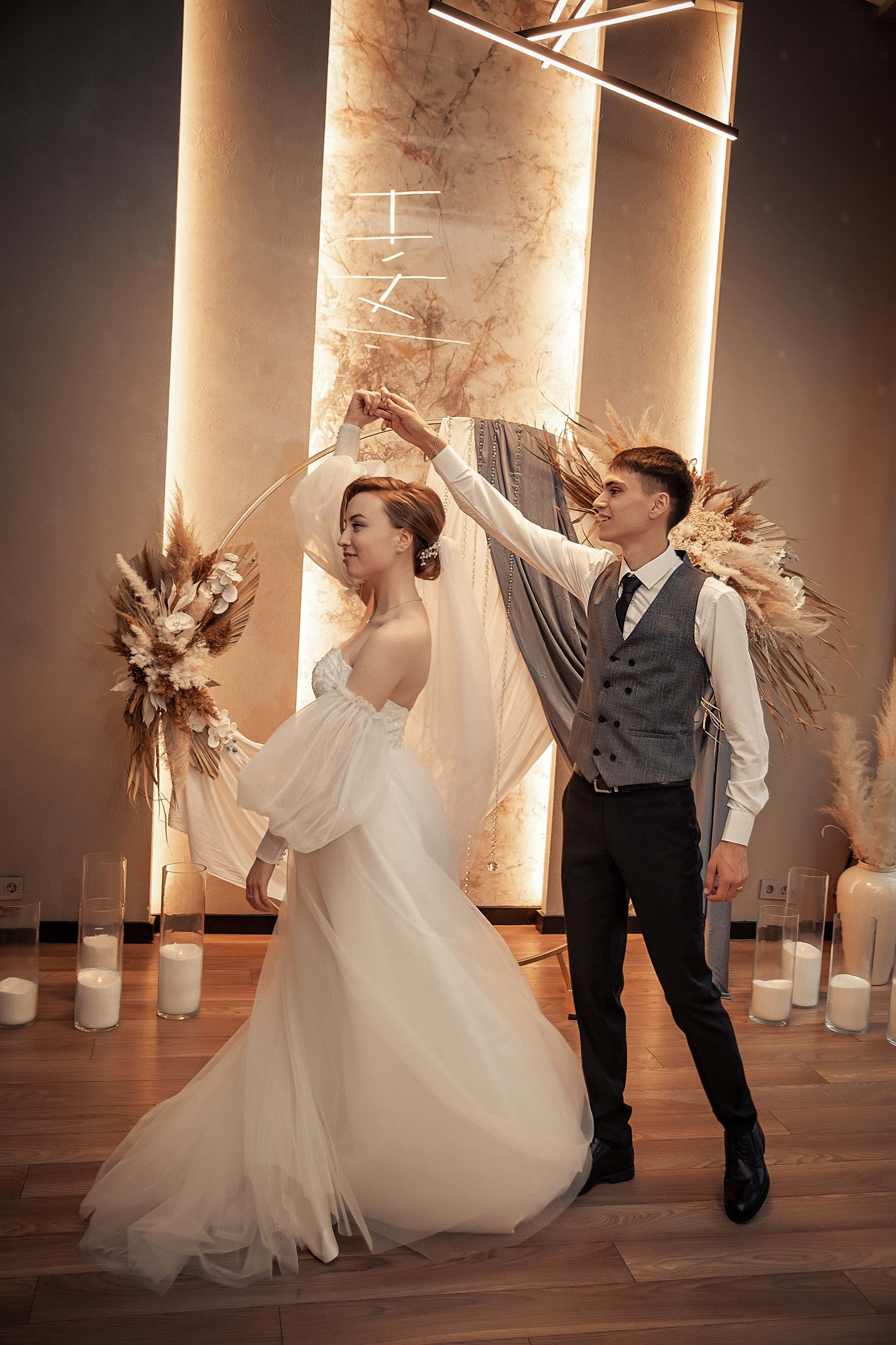 Стильная свадебная фотосессия Москва | Свадебный фотограф. Фотограф брендов и бизнеса в Москве Алексей Сентюрин