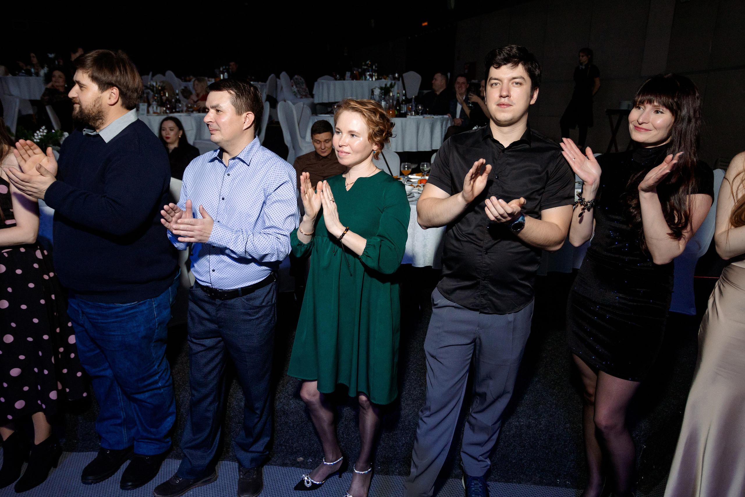 РЕПОРТАЖ: НОВЫЙ ГОД В ДК МЕТАЛЛУРГ. Профессиональный фотограф в Ижевске Леша Петров