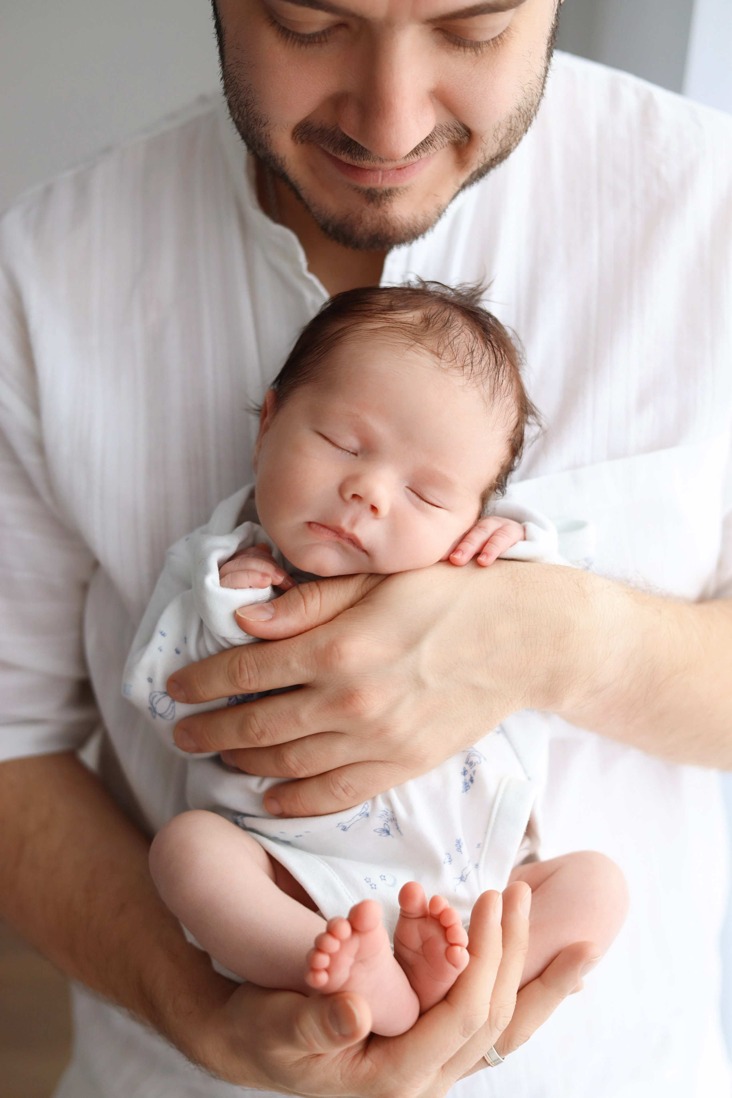 Фотосъемка новорожденного в Москве в натуральном стиле. Фотограф новорожденных Москва. Ньюборн фотограф Москва