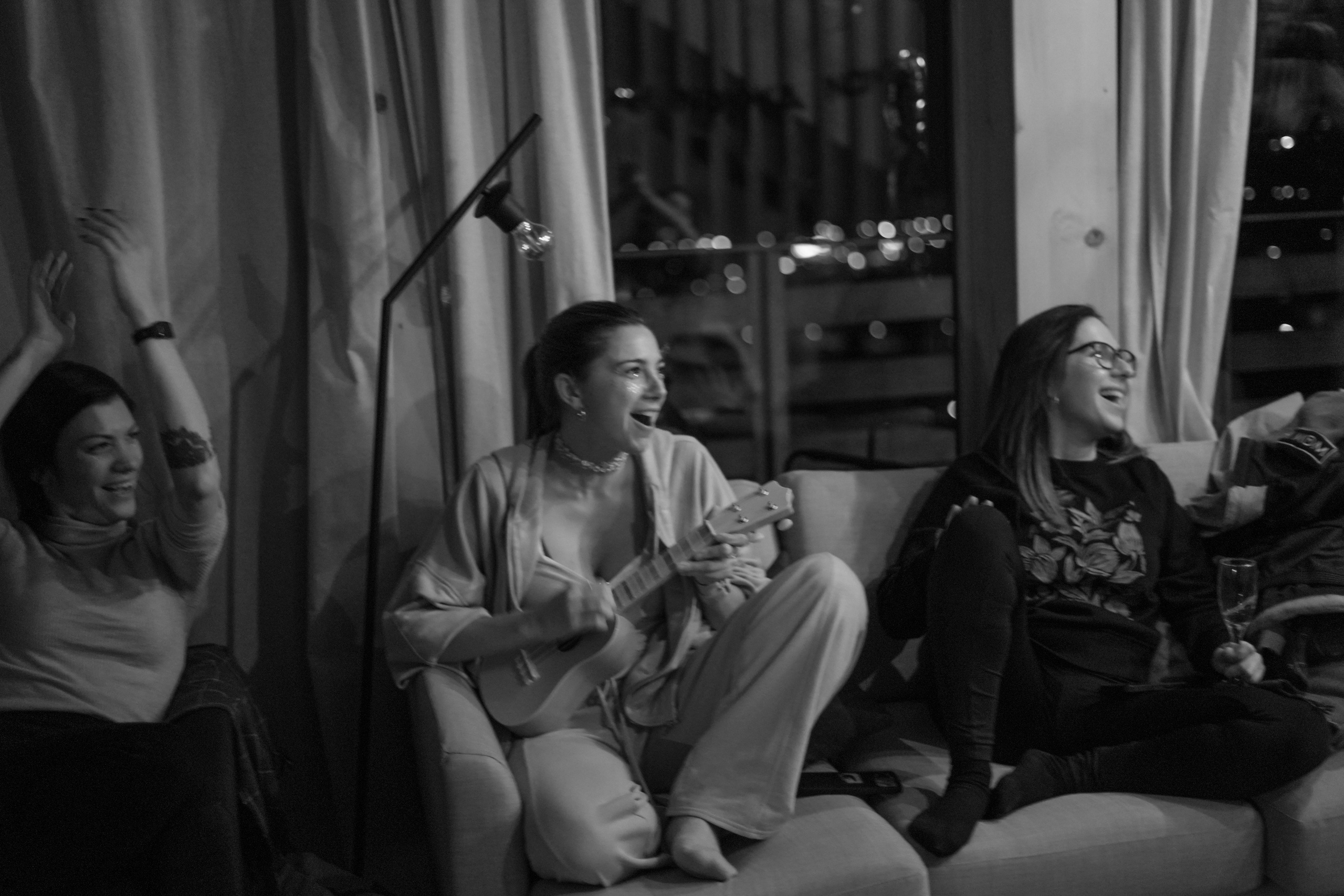 Stasy’s bachelorette party. Wedding Photographer in Barcelona and Medellin