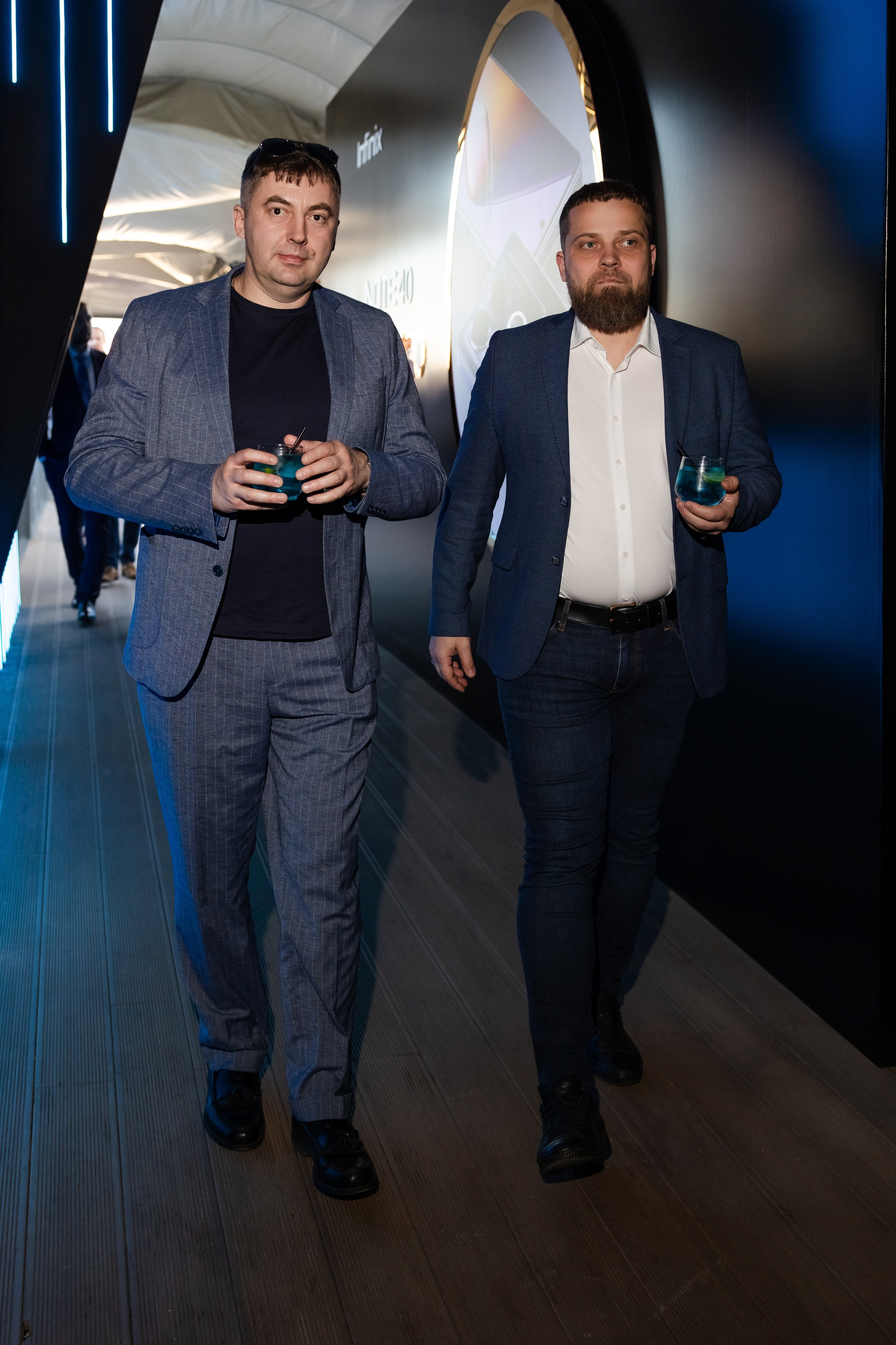 Презентация Infinix. Свадебный репортажный фотограф в Москве