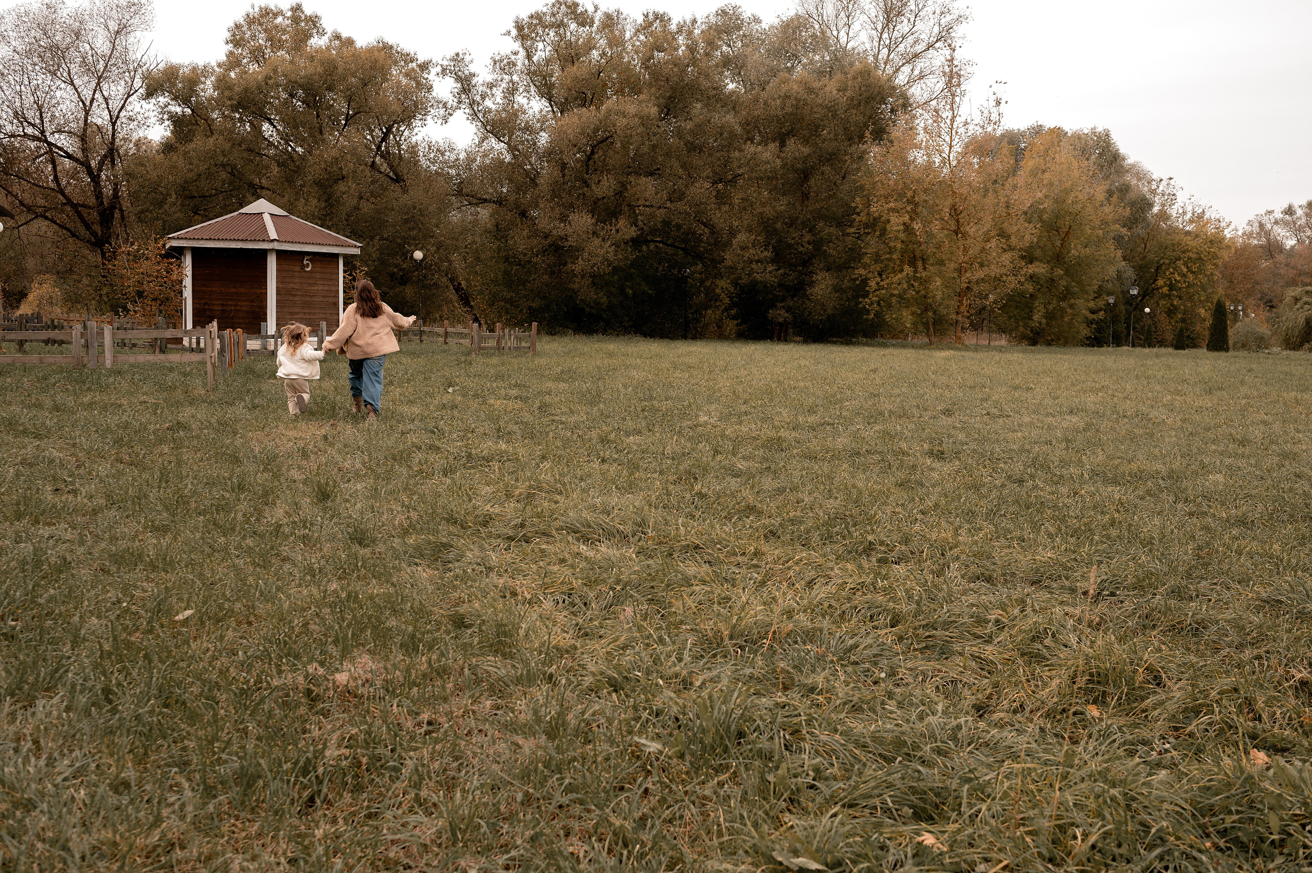 Настя и Васса. Свадебный и семейный фотограф в Серпухове Александра Дерюшева