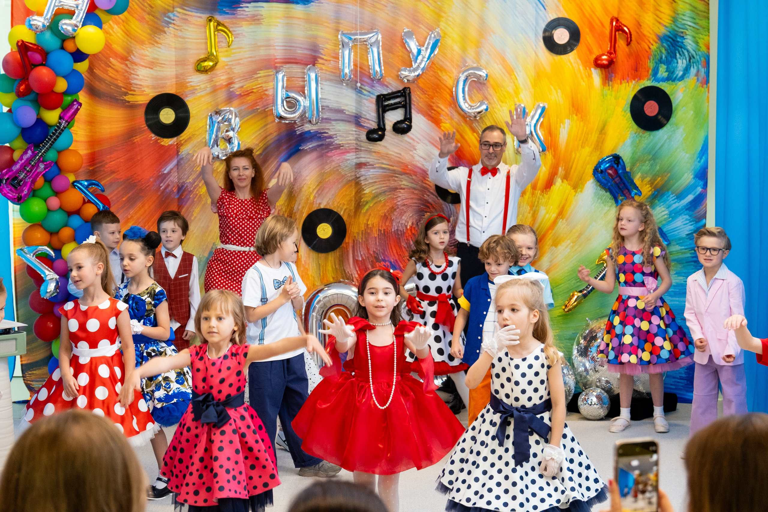 Выпускной. Профессиональный фотограф в Москве и Одинцово Родика Архип