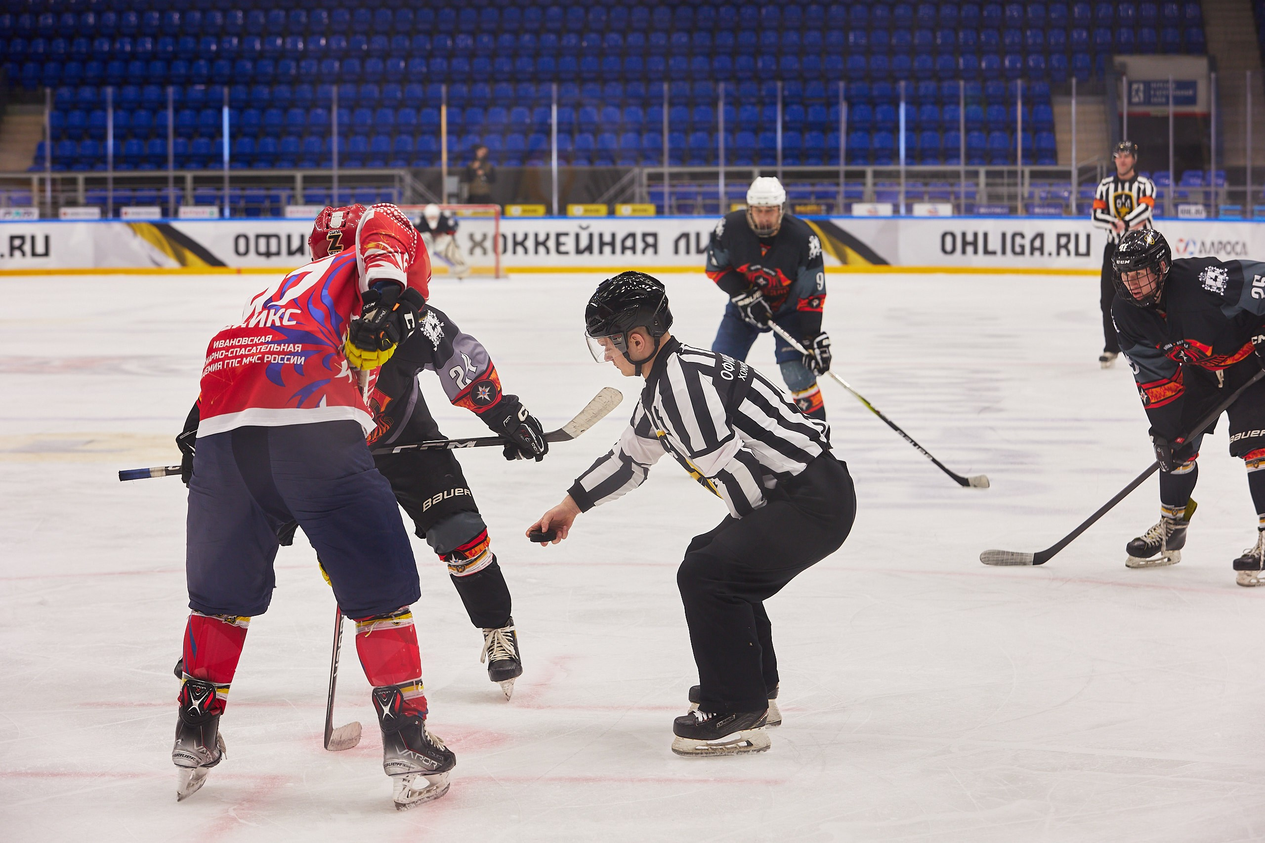 Репортаж. Офицерская хоккейная лига 2025 год. Спортивный фотограф Некрасов Денис