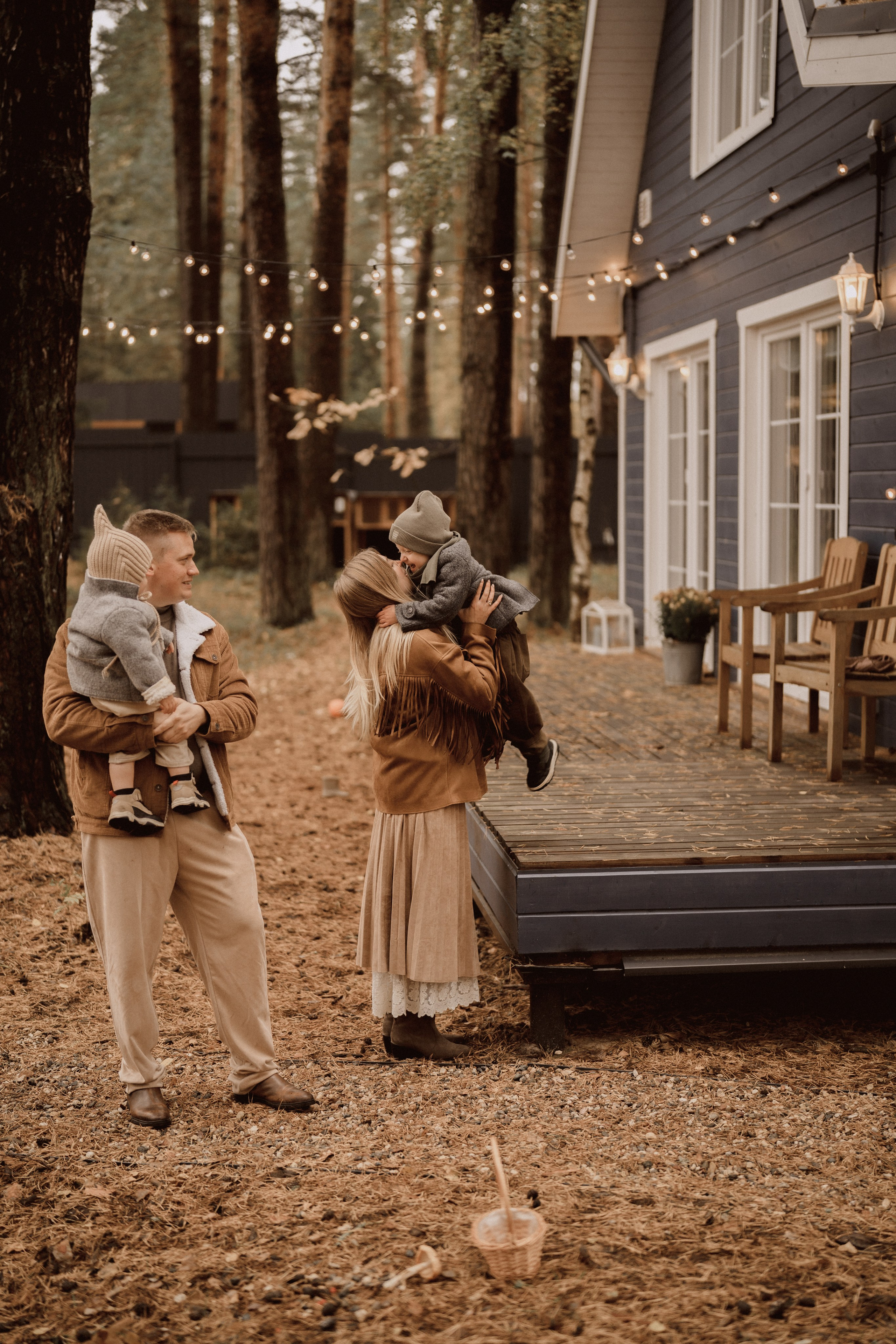 Семейная фотосессия на даче. Семейный и детский фотограф в Сергиев Посаде, Хотьково Якимчук Любовь